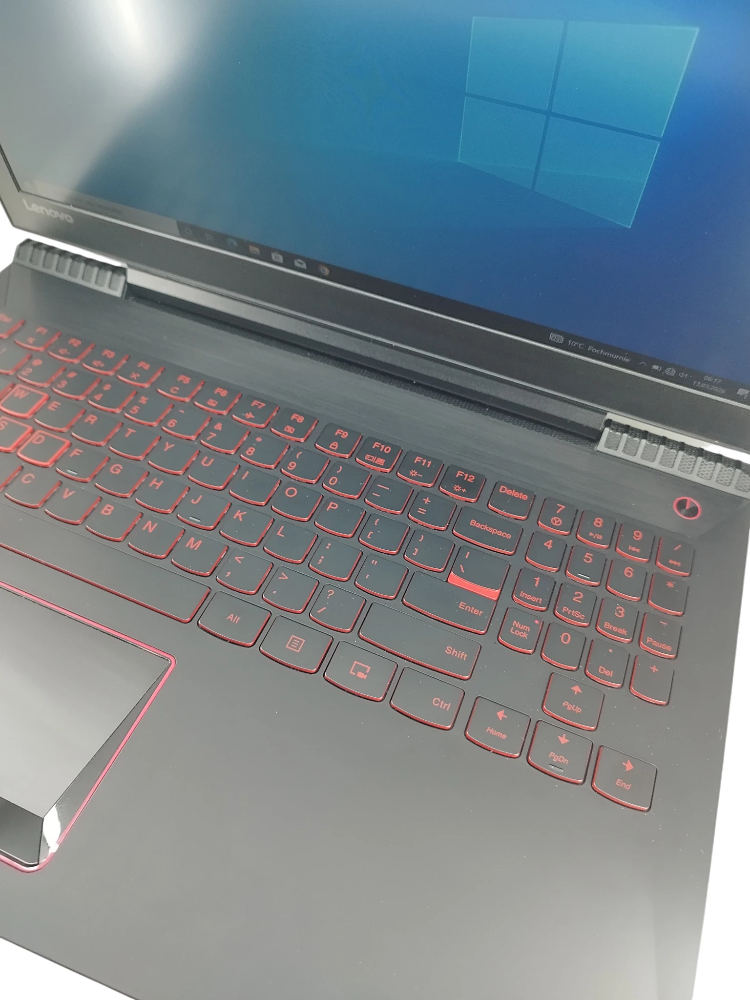 laptop-lenovo-y520-15ikbn-i5-7300hq-16gb-1000gb-kod-producenta-y520-15ikbn