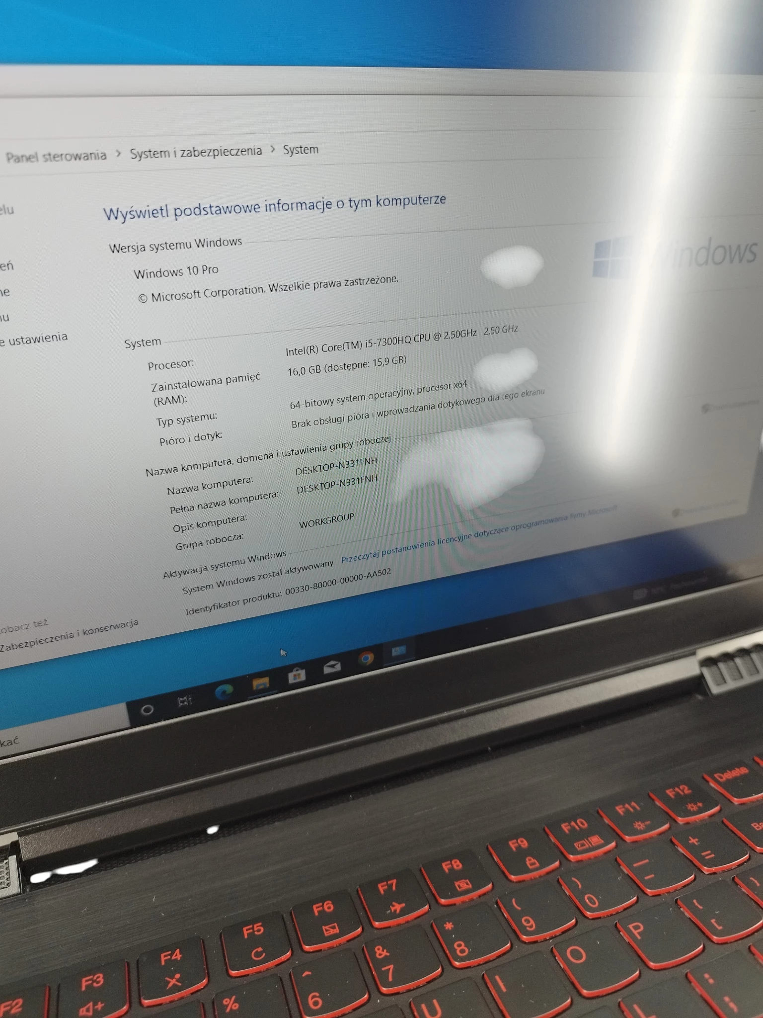 laptop-lenovo-y520-15ikbn-i5-7300hq-16gb-1000gb-rozdzielczosc-px-4474-211453