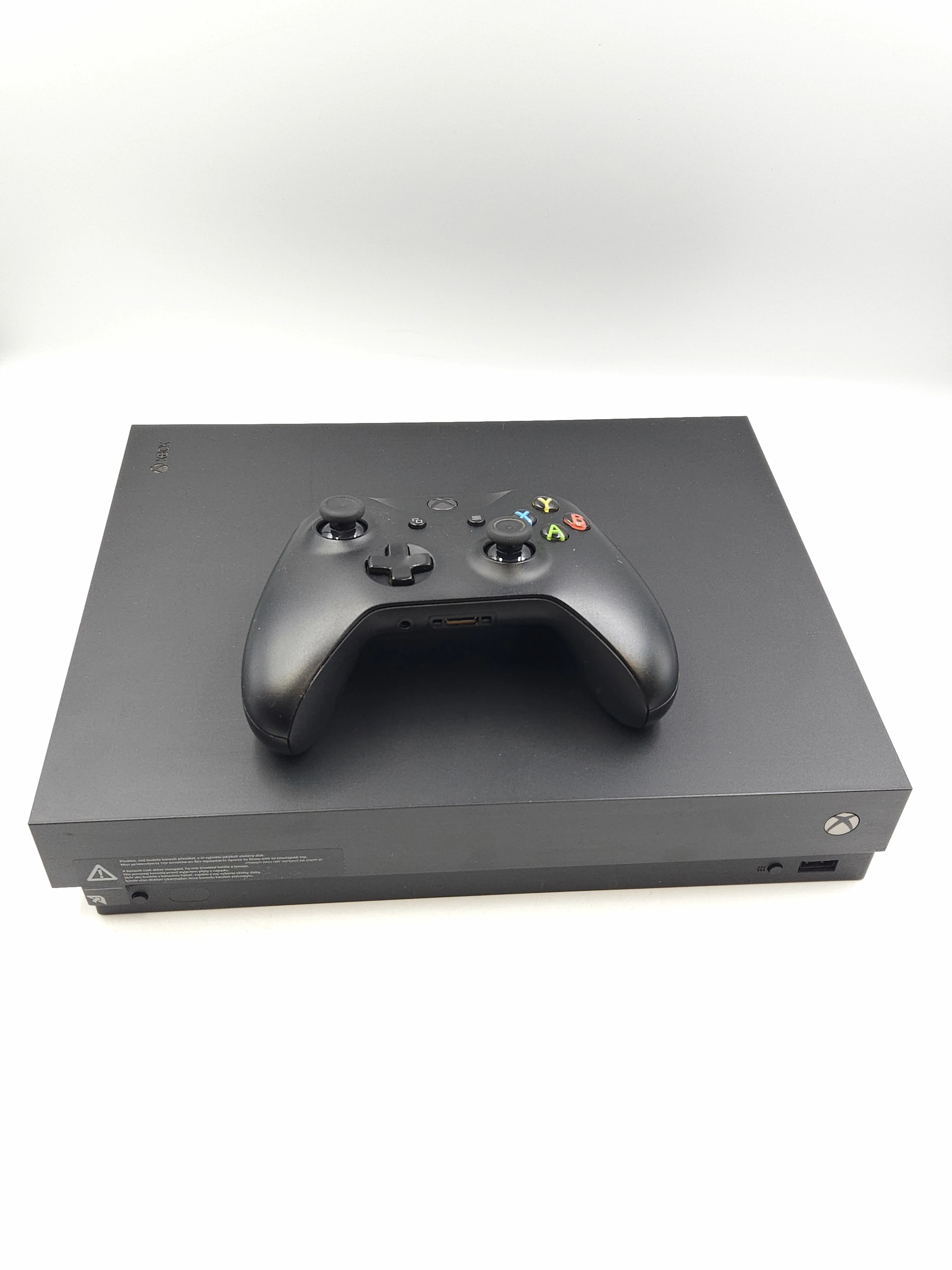 konsola-xbox-one-x-komplet-ratuszowa-5-szamotuly
