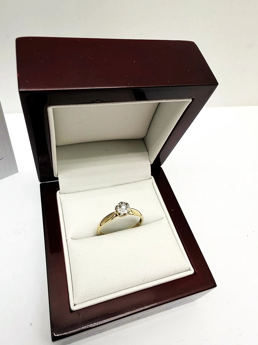 sliczny-pierscionek-z-brylantem-waga-140g-proba-585-kamien-17088-8