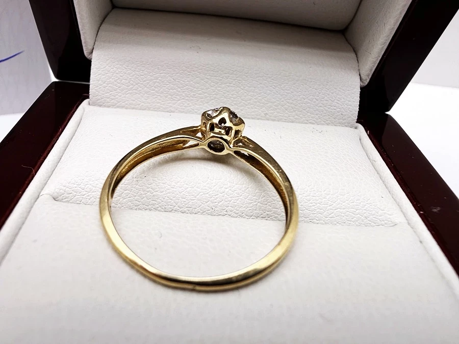 sliczny-pierscionek-z-brylantem-waga-140g-proba-585-material-15835-2