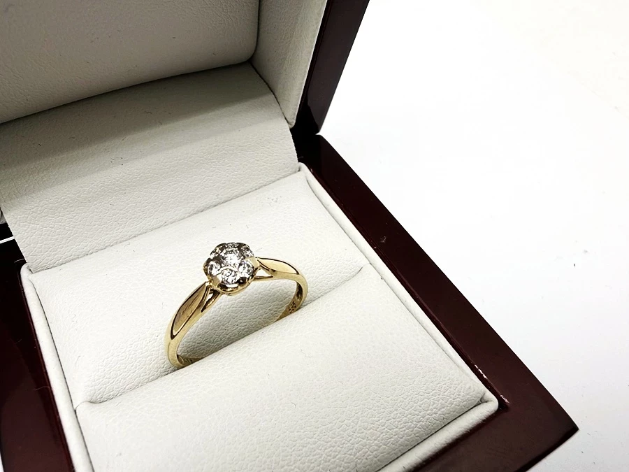 sliczny-pierscionek-z-brylantem-waga-140g-proba-585-pilsudskiego-86-wroclaw