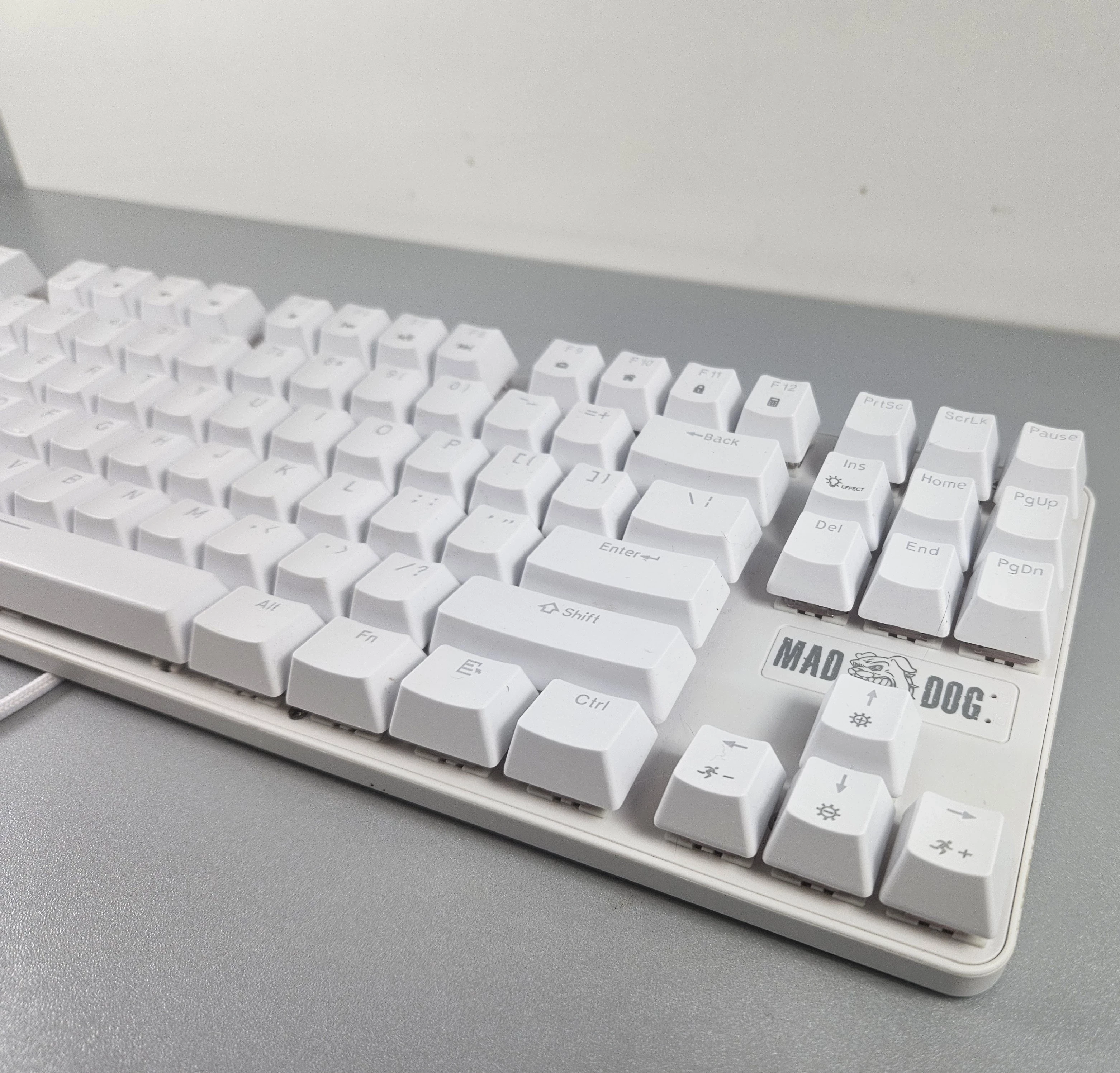 klawiatura-mad-dog-mechaniczna-biala-usb-gk510w-interfejs-1247-1