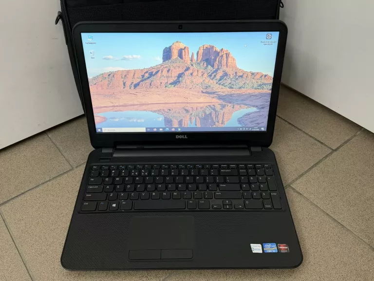 laptop-dell-inspirion-3521-i3-8gb-256gb-win-10-zasilacz-torba-stary-rynek-9-sroda-wlkp