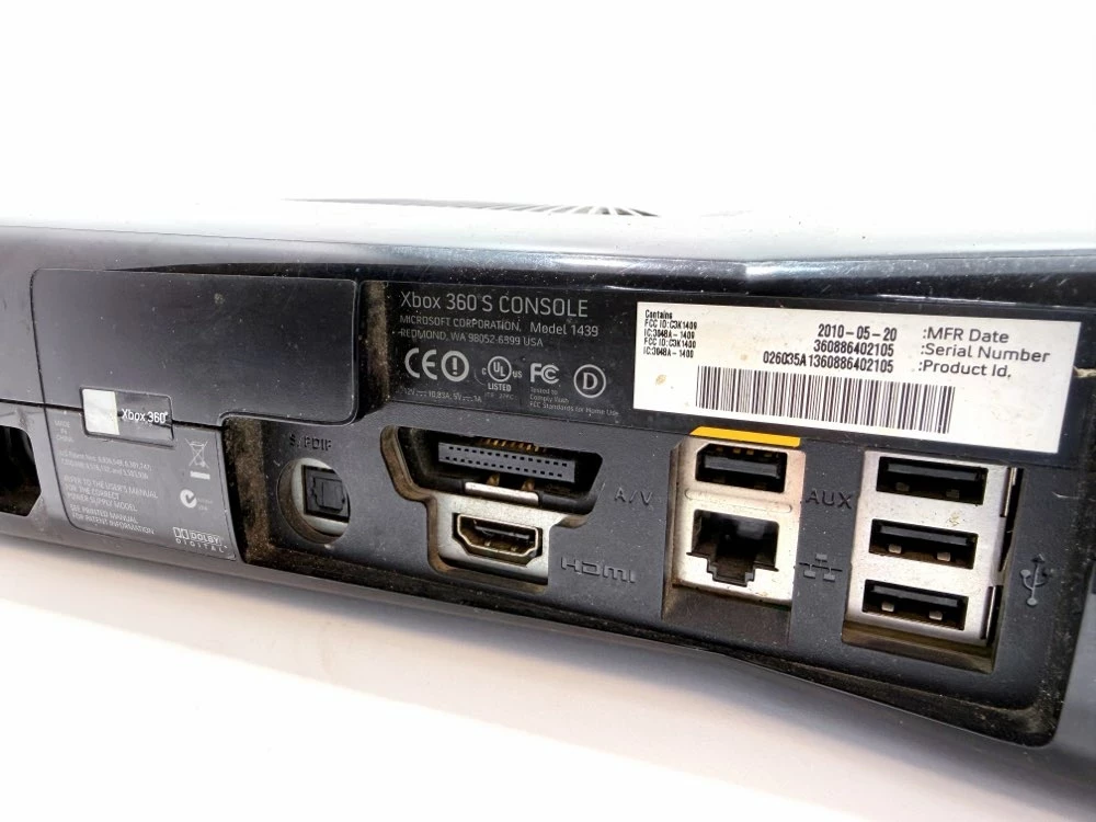 konsola-xbox-360-s-1439-250gb-pad-okablowanie-wersja-konsoli-205974-225538