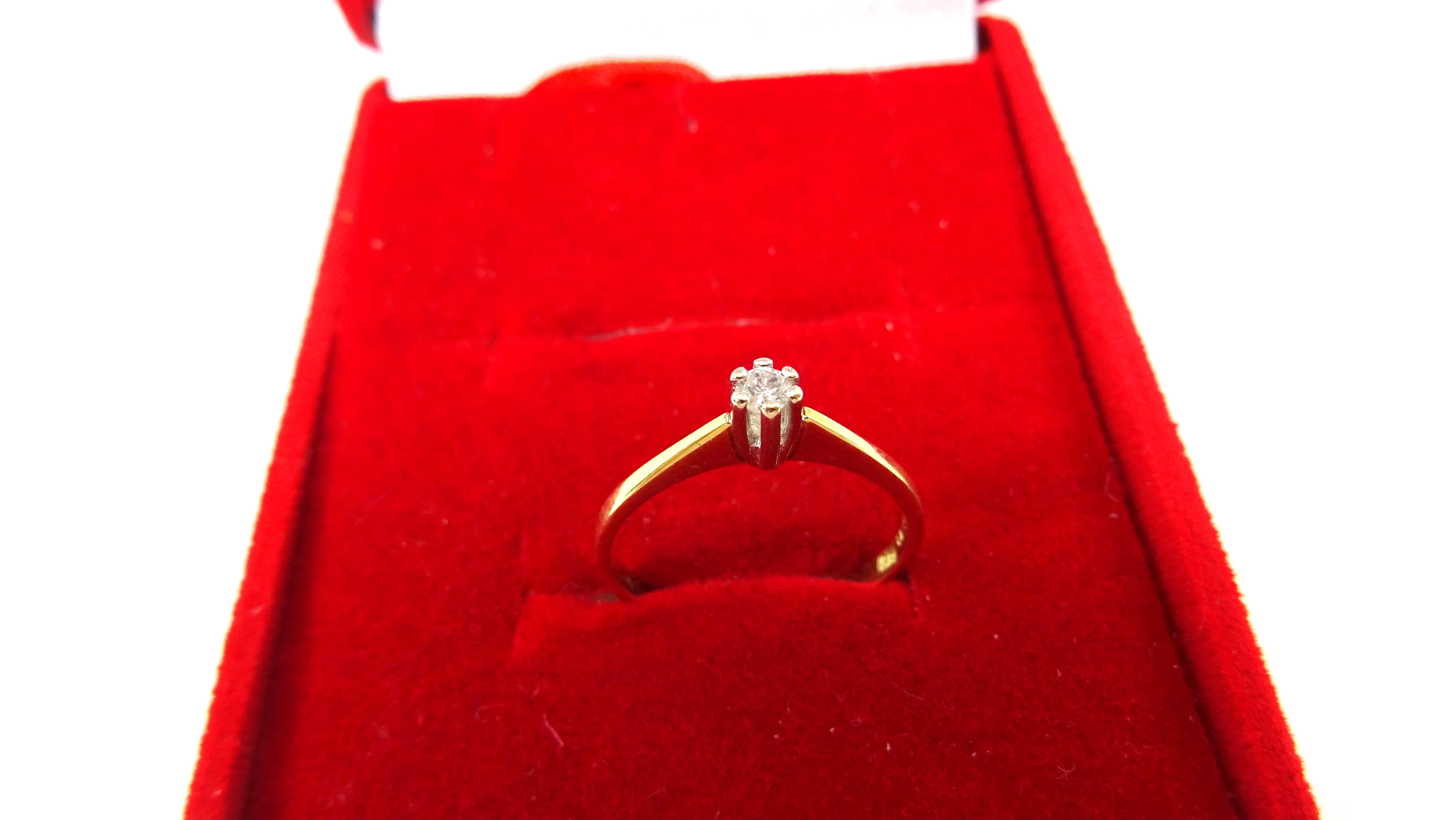 piekny-pierscionek-z-diamentem-pr585-r13-zamkowa-16-lubawa