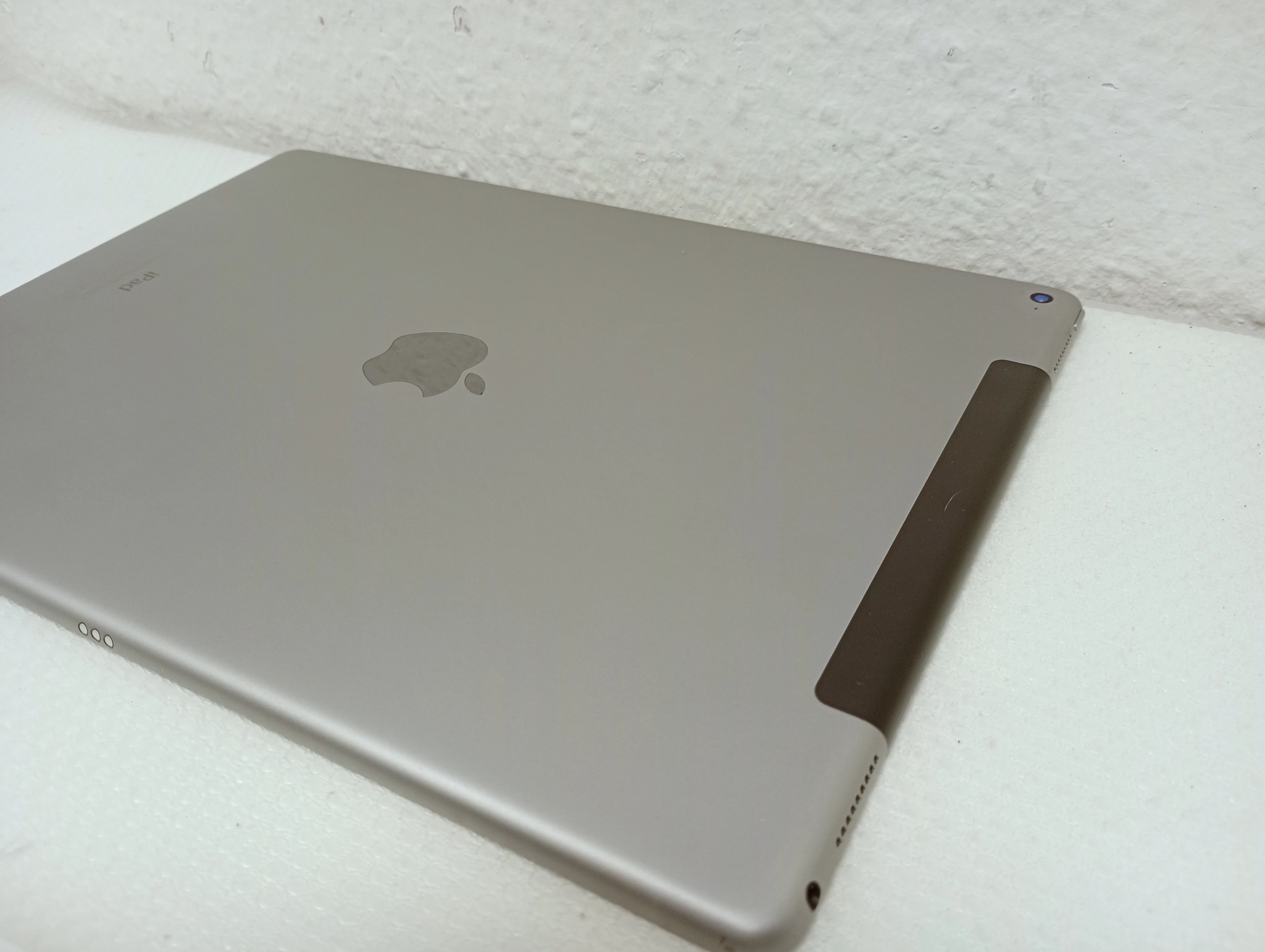 tablet-apple-ipad-pro-129-cala-1gen-a1652-128gb-wifi-cellular-etui-56-transmisja-danych-217-512