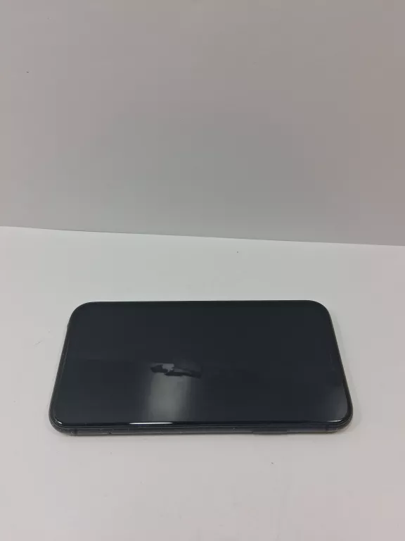 telefon-iphone-11-64gb-kod-producenta-mhda3pma