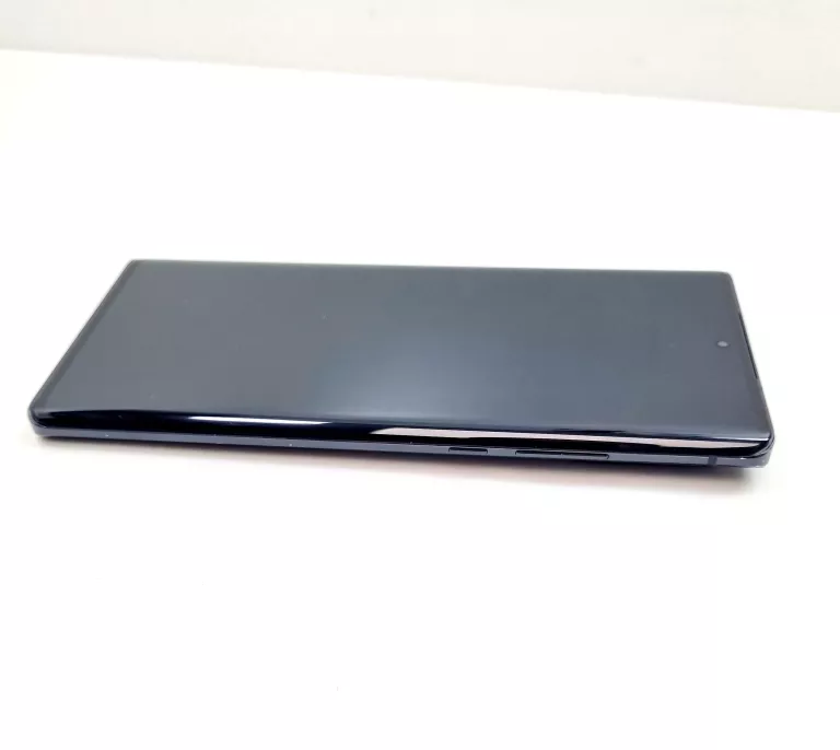 telefon-motorola-edge-30-ultra-12-gb-256-gb-5g-czarny-ean-gtin-840023232510