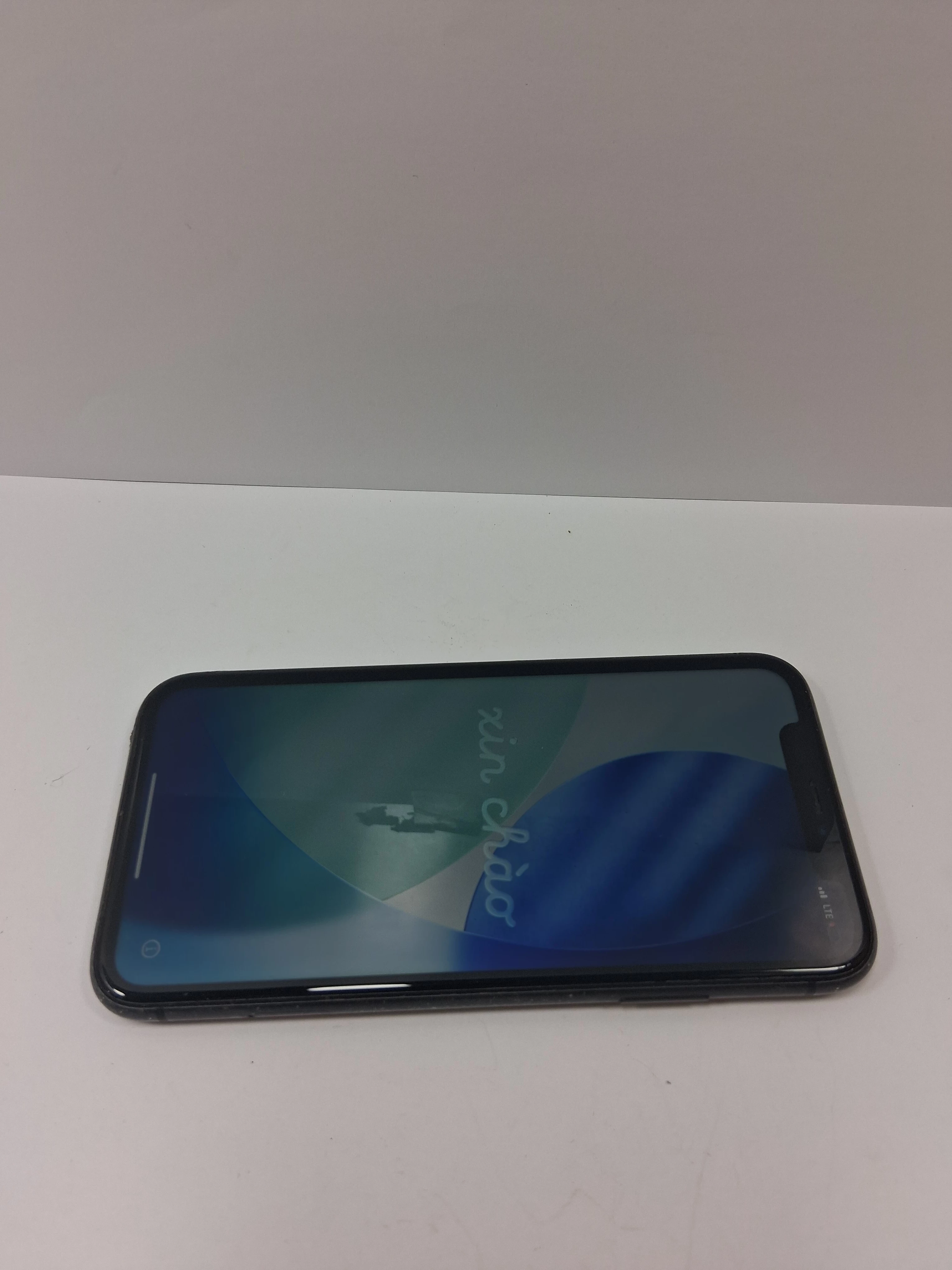 telefon-iphone-11-64gb-stan-11323-2