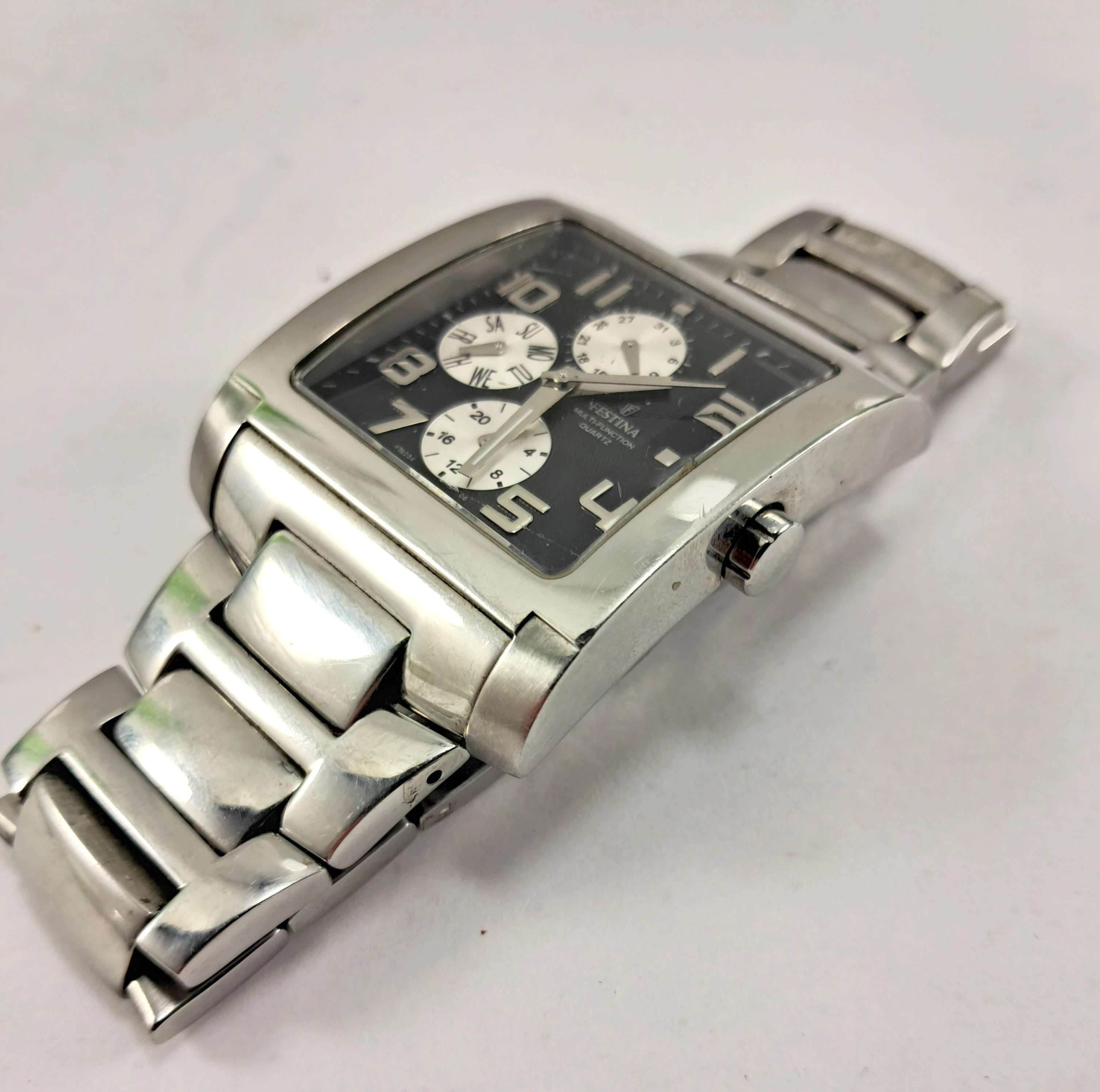 zegarek-festina-f16234-ksztalt-koperty-129223-4