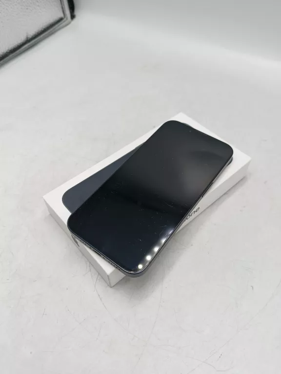 telefon-apple-iphone-13-128gb-kondycja-88-slowackiego-17-katowice