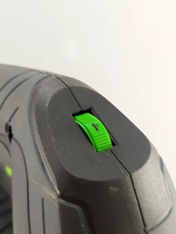 wyrzynarka-wuber-w84800-mocowanie-brzeszczotu-205041-222253