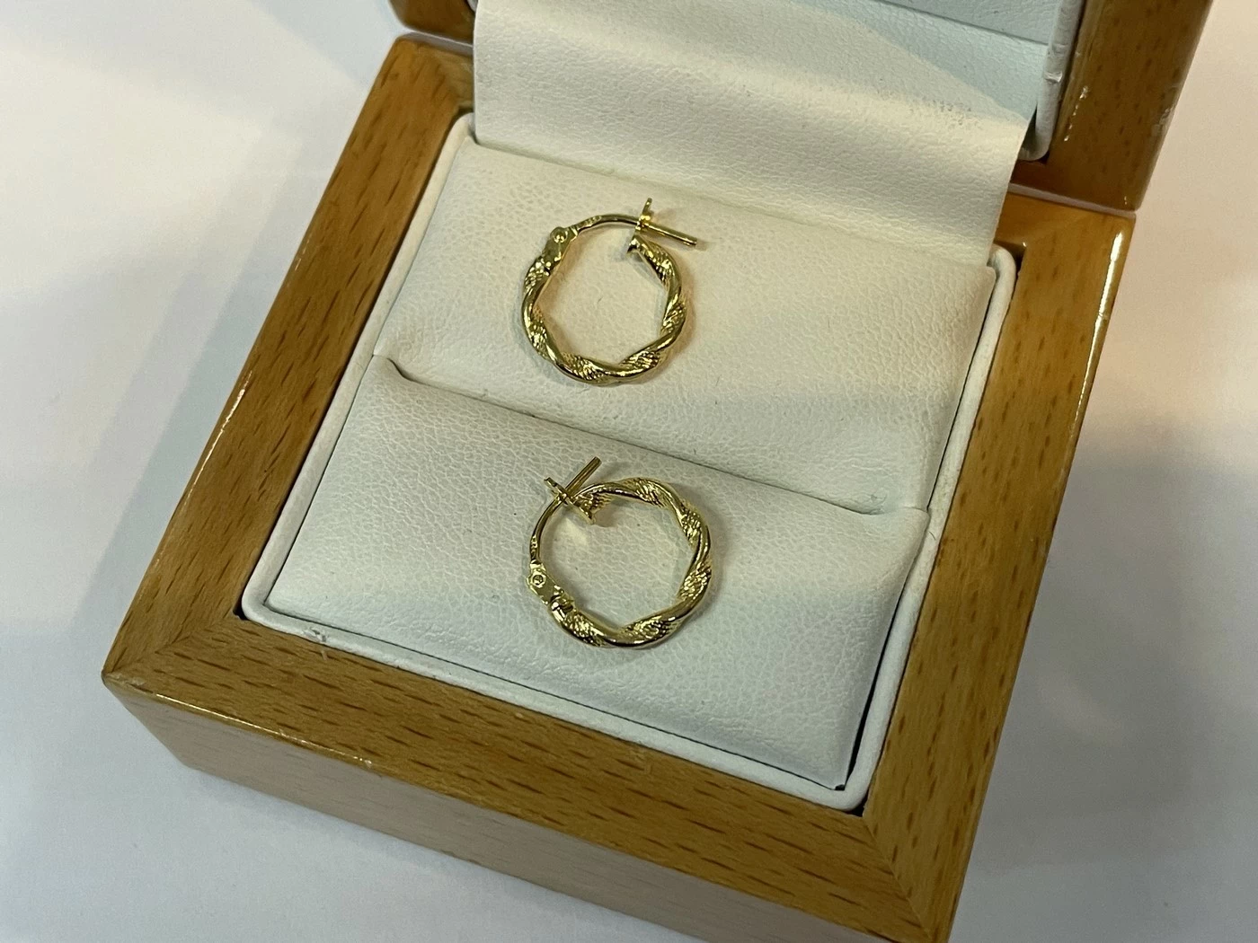 zlote-kolczyki-male-kola-585-067g-rodzaj-zapiecia-2207-1742113