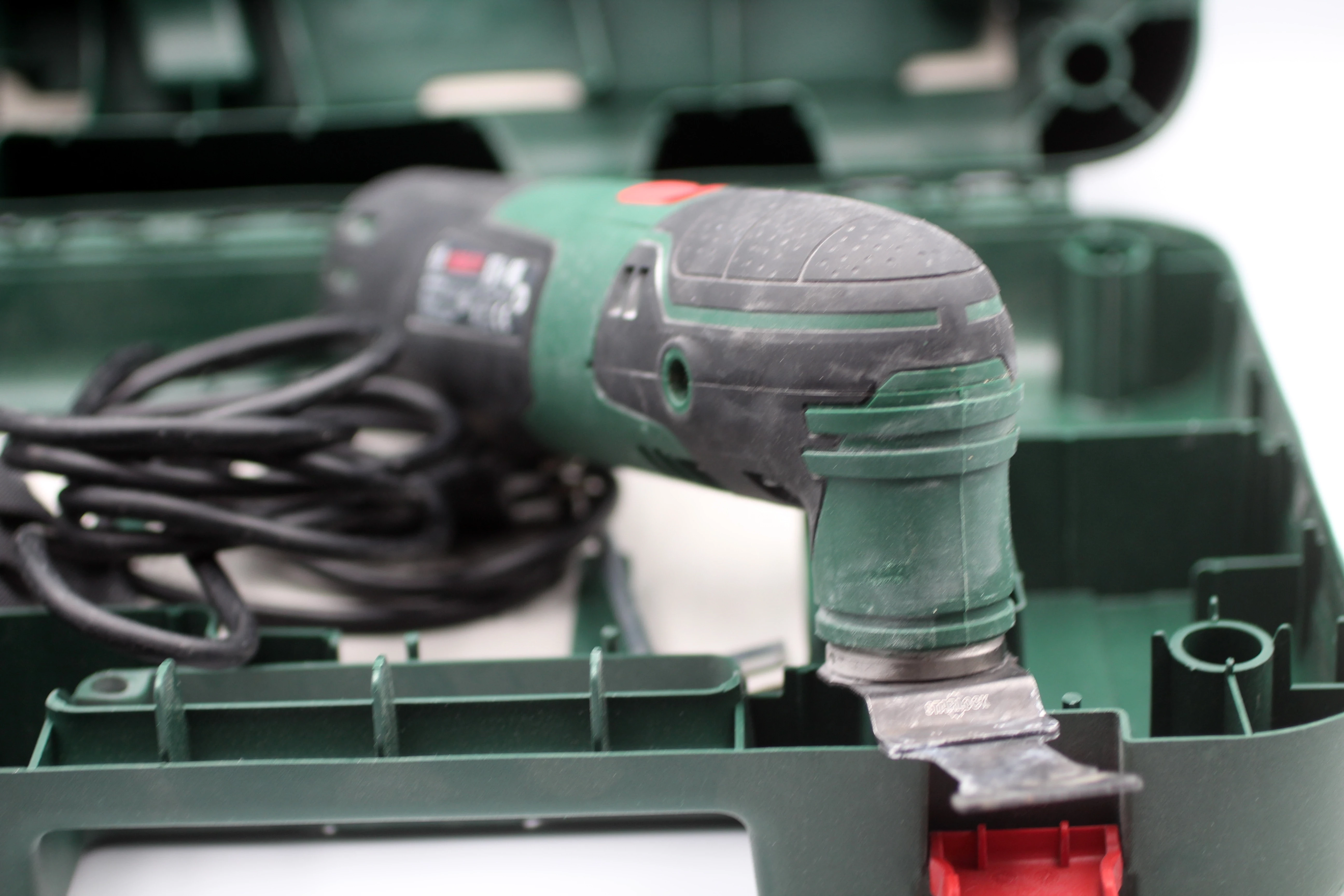 narzedzie-wielofunkcyjne-pmf-220-ce-bosch-marka-248811-950093