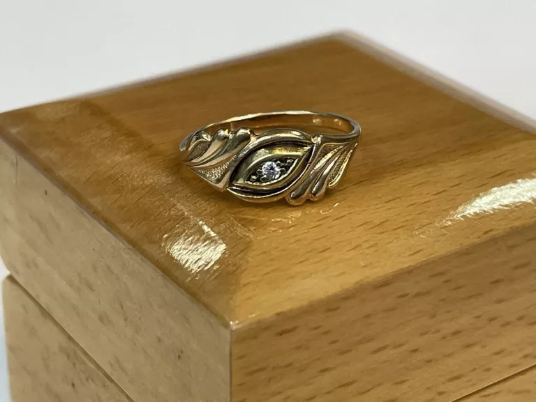 zloty-pierscionek-cyrkonia-585-276g-r18-wolnosci-239-zabrze-sj