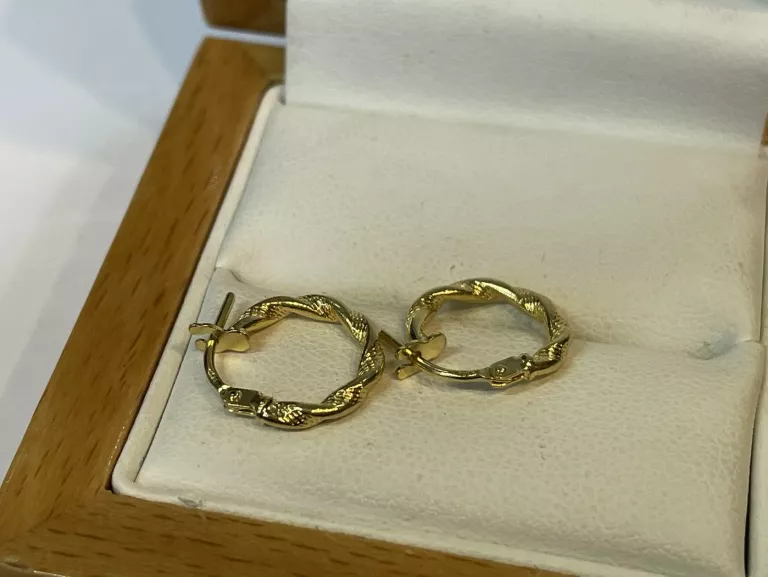 zlote-kolczyki-male-kola-585-067g-material-15835-2