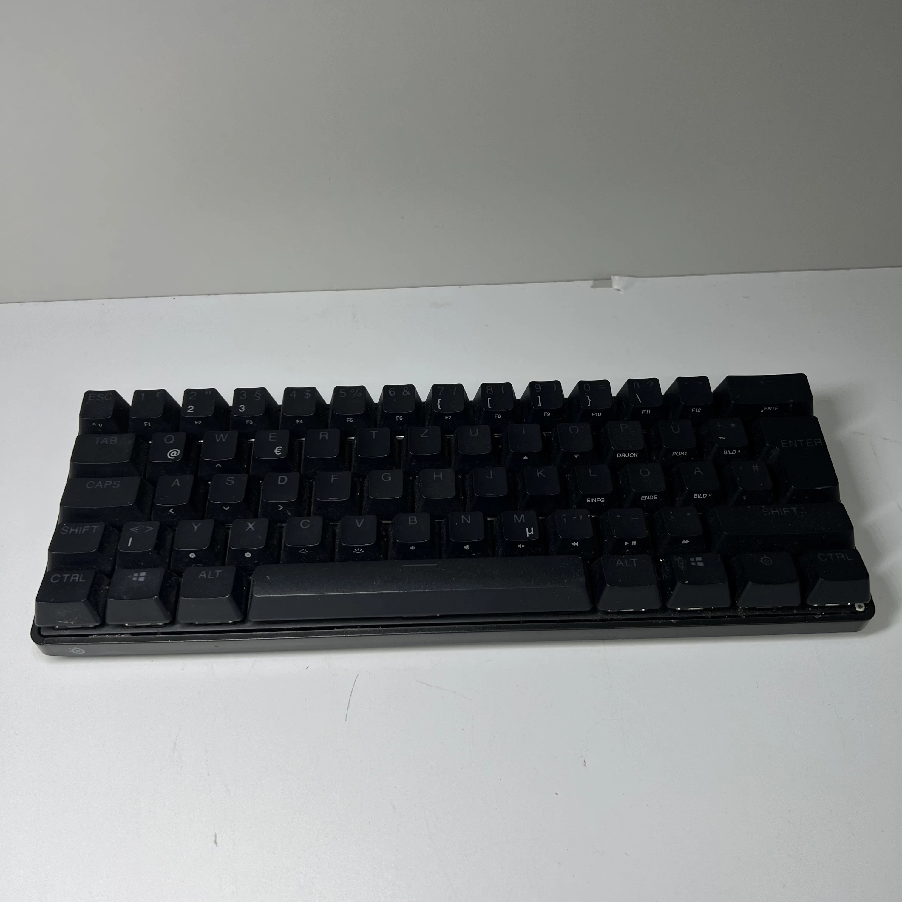 klawiatura-mechaniczna-steelseries-apex-pro-mini-us-stan-11323-2