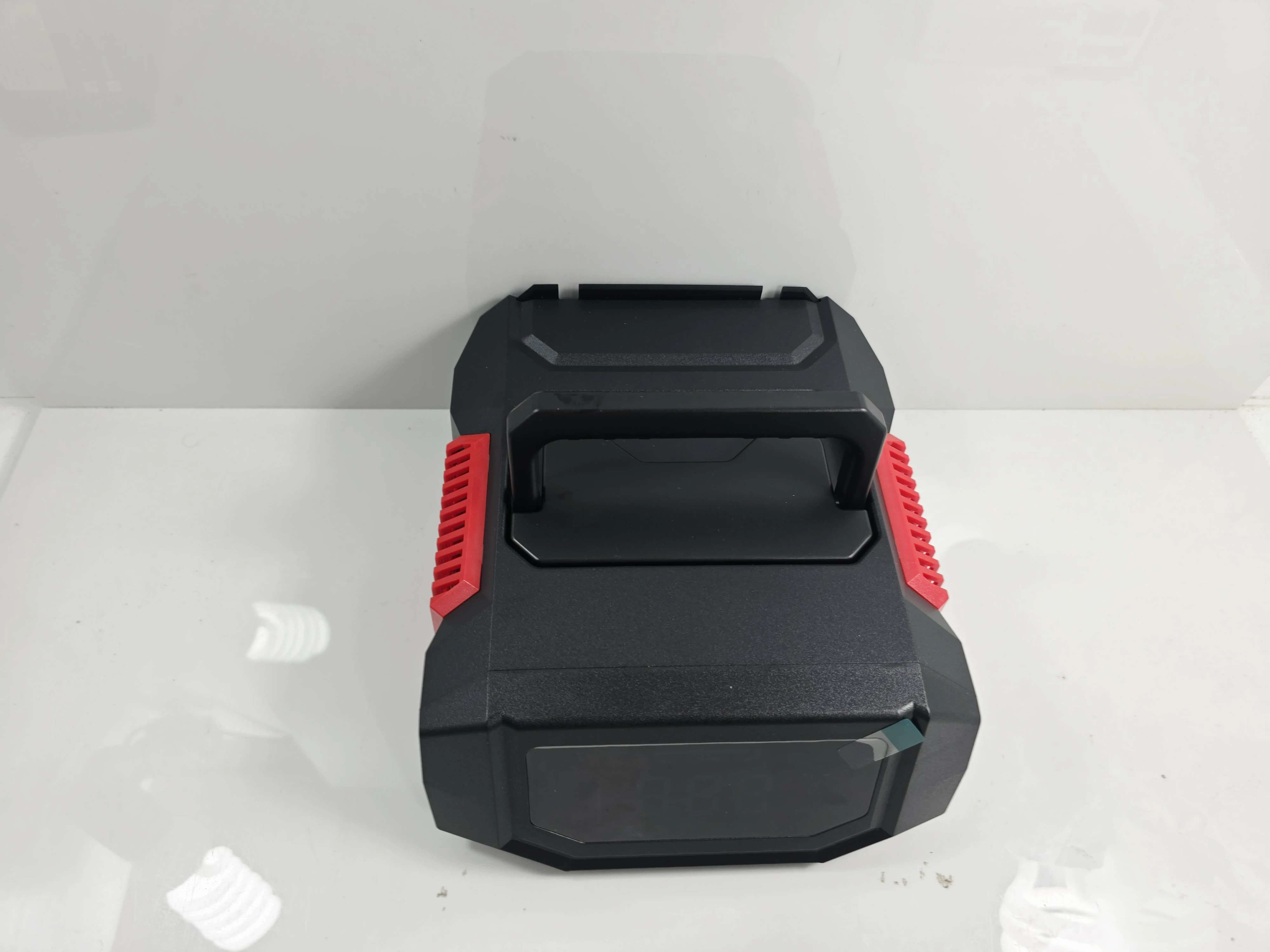 mocny-inteligentny-prostownik-samochodowy-ladowarka-akumulatora-24v-12v-10-model-fpt-200-max