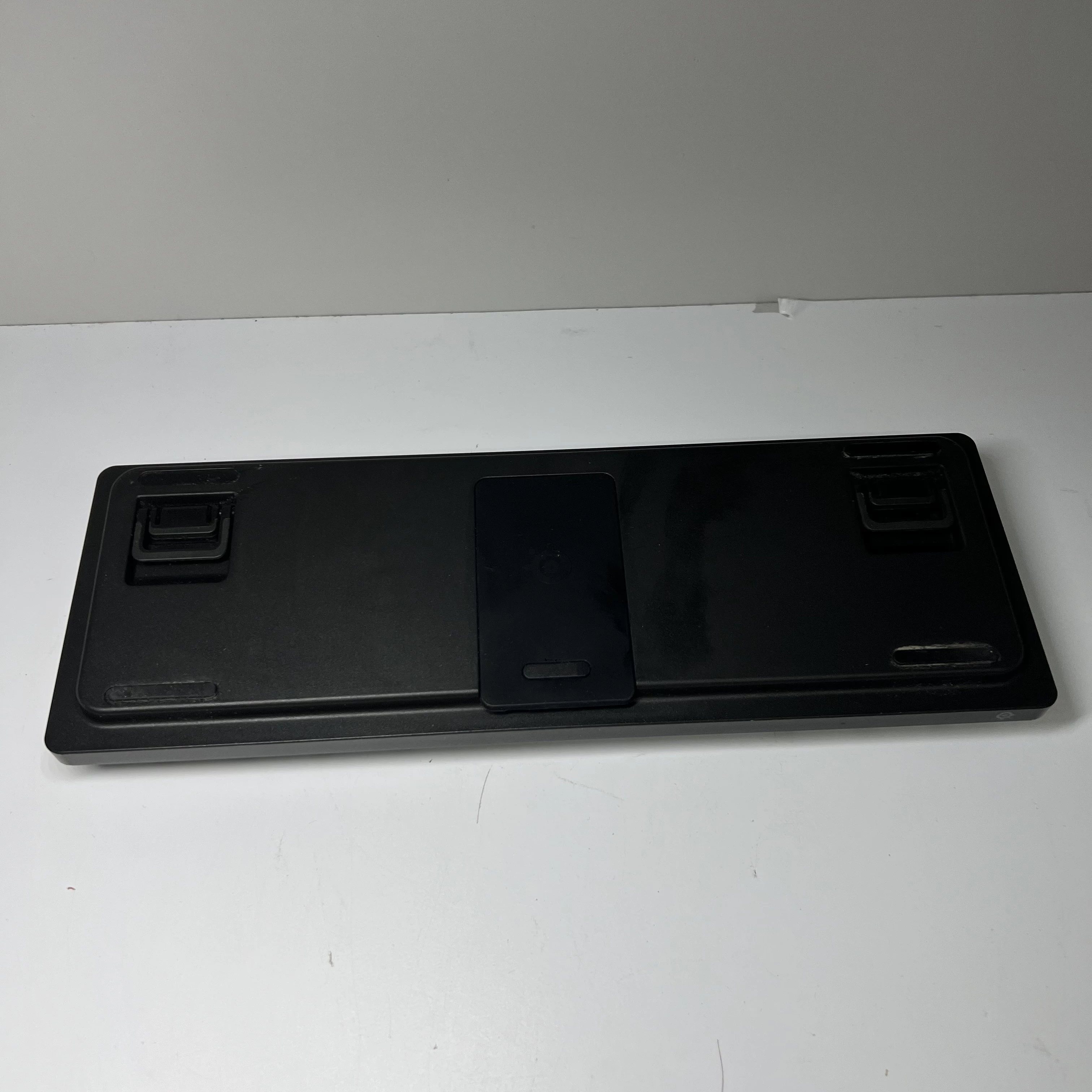 klawiatura-mechaniczna-steelseries-apex-pro-mini-us-kod-producenta-64820