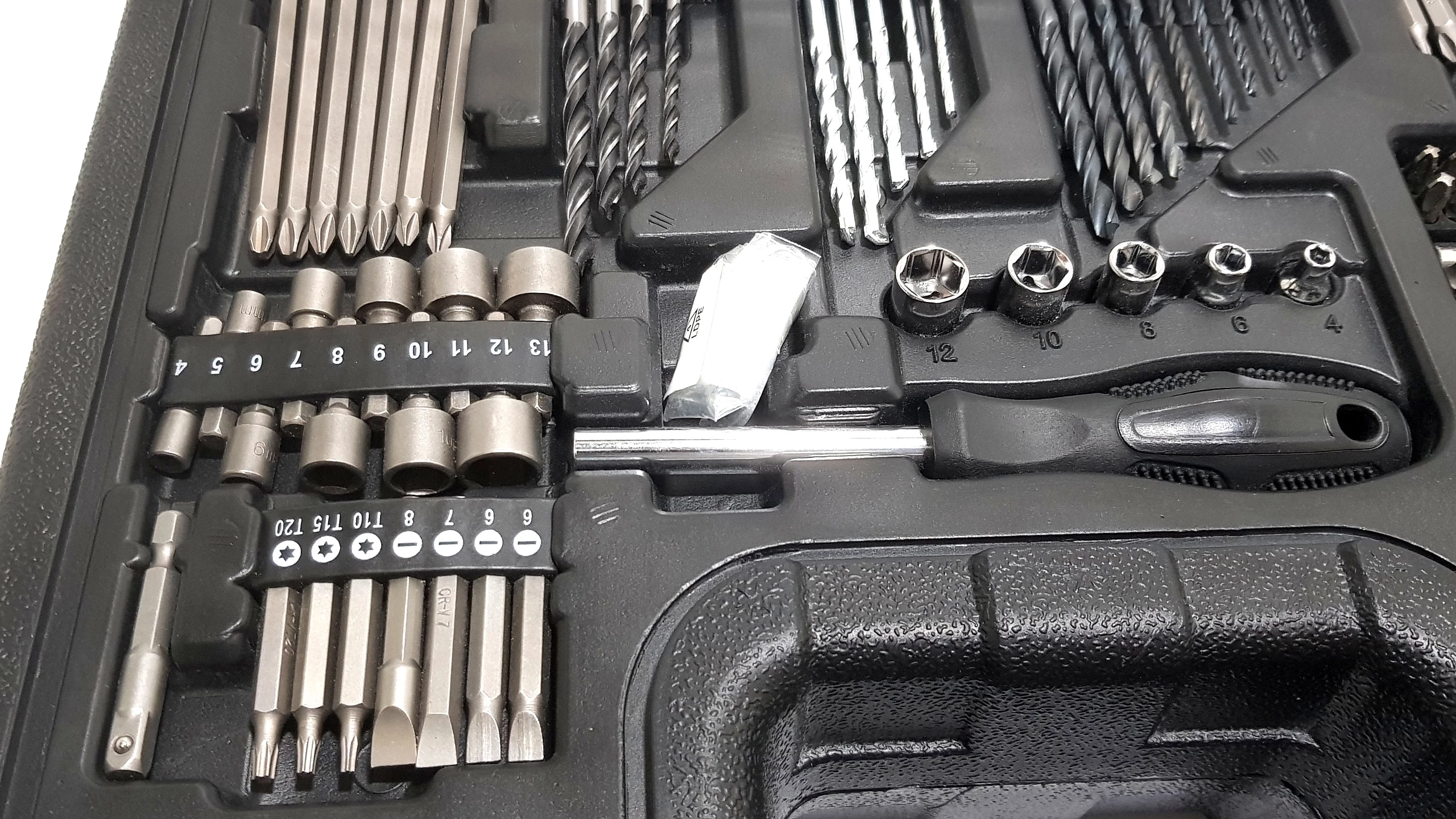 wiertarko-wkretarka-stanley-fatmax-sfmcd700-18v-akumulator-20ah-stan-bdb-miekki-moment-obrotowy-5100