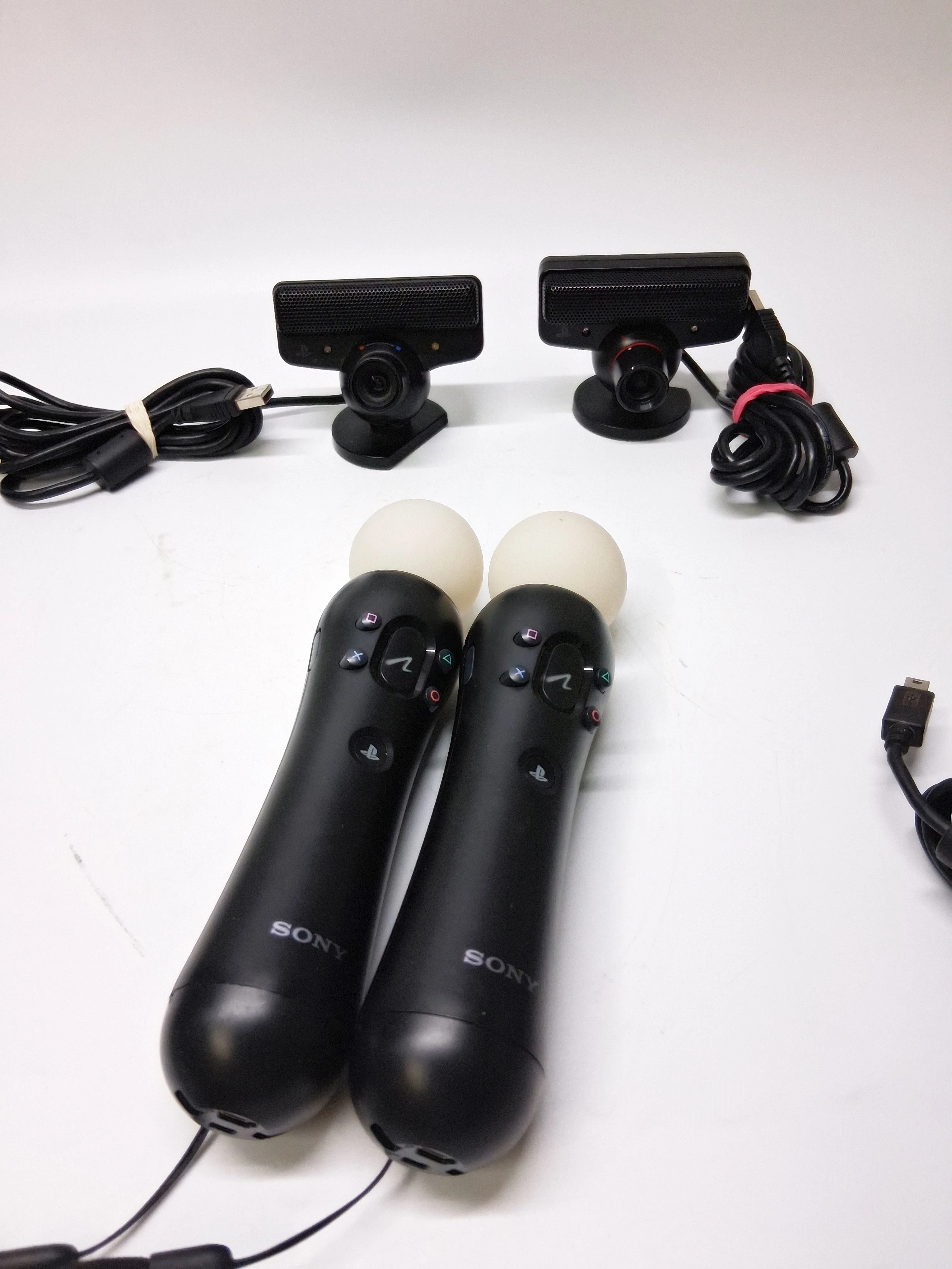 zestaw-dwoch-kontrolerow-sony-playstation-move-cech-zcm1e-z-kamera-batorego-12-sj-skierniewice