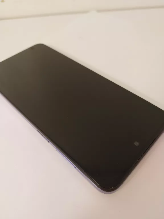 telefon-motorola-g13-128-gb-przekatna-ekranu-653