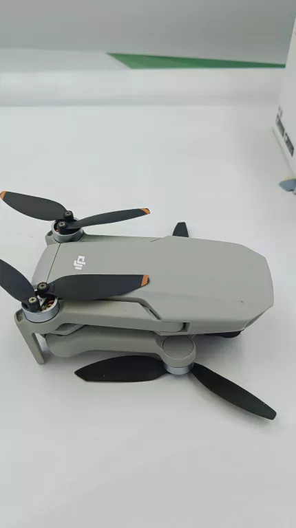 dron-dji-mini-2-se-kamera-129405-1