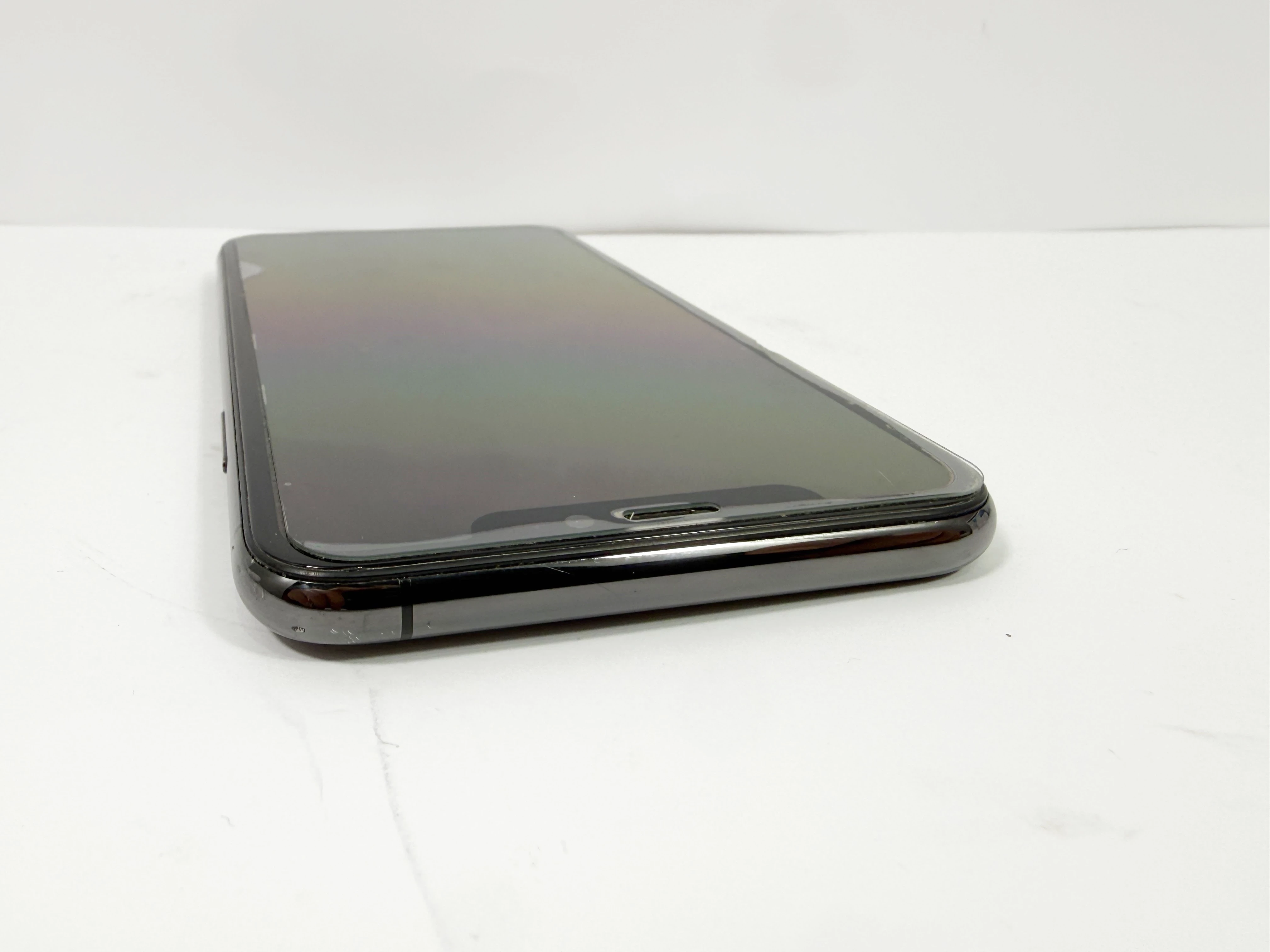 telefon-apple-iphone-11-pro-max-64gb-kondycja-82-okazja-przekatna-ekranu-650