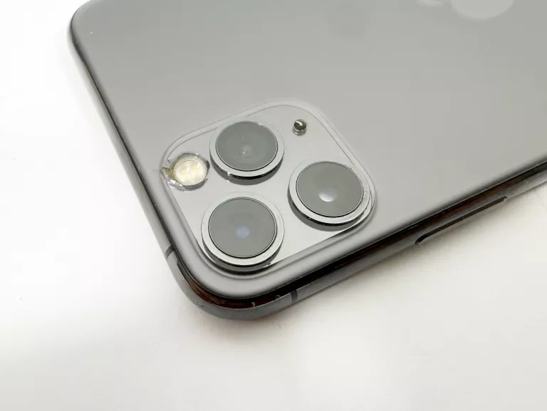 telefon-apple-iphone-11-pro-max-64gb-kondycja-82-okazja-pamiec-ram-202865-214121