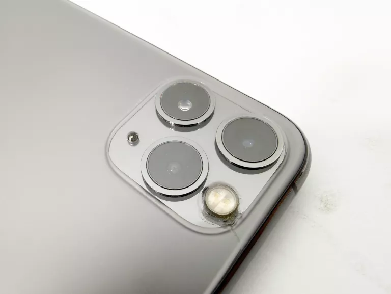 telefon-apple-iphone-11-pro-max-64gb-kondycja-82-okazja-wbudowana-pamiec-202869-214193