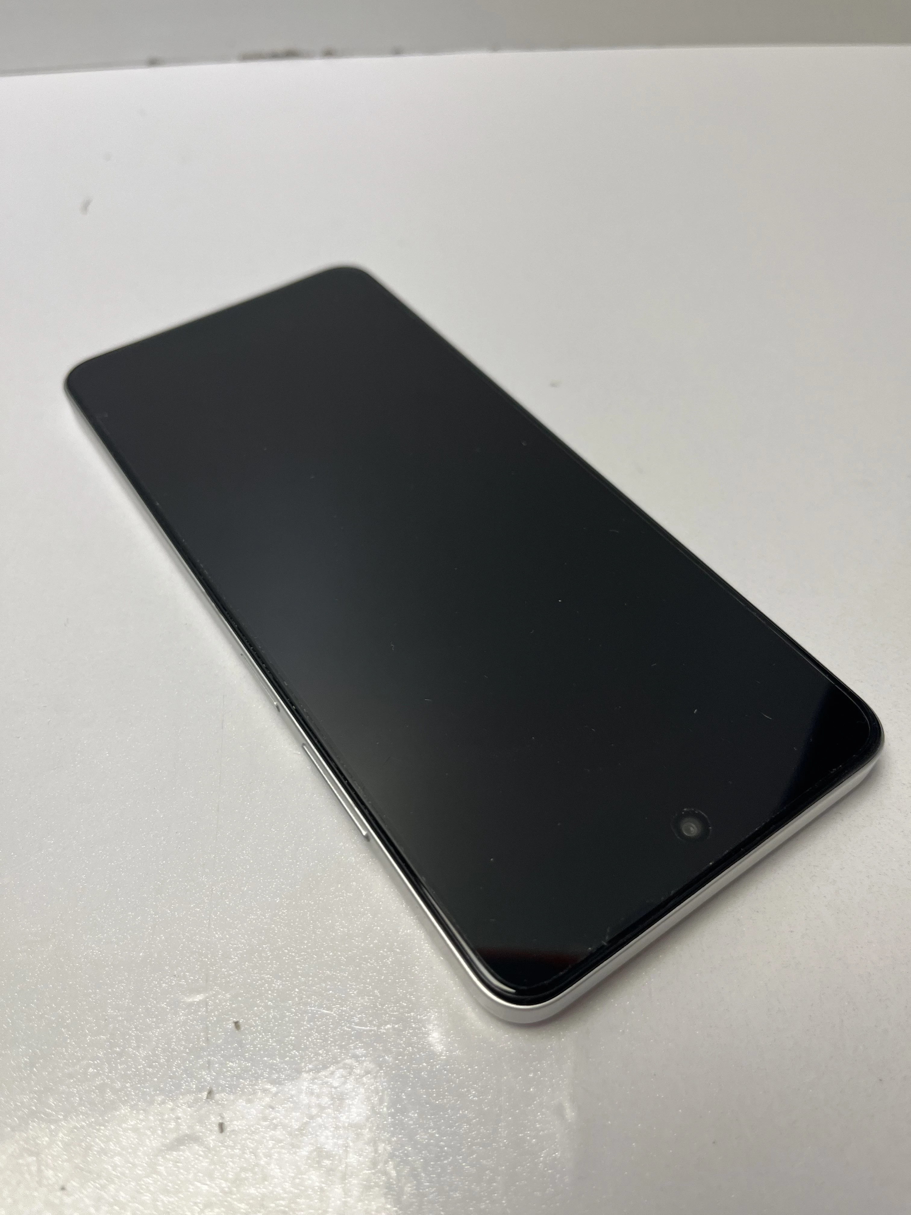 telefon-oppo-a5-4128gb-pojemnosc-akumulatora-6000