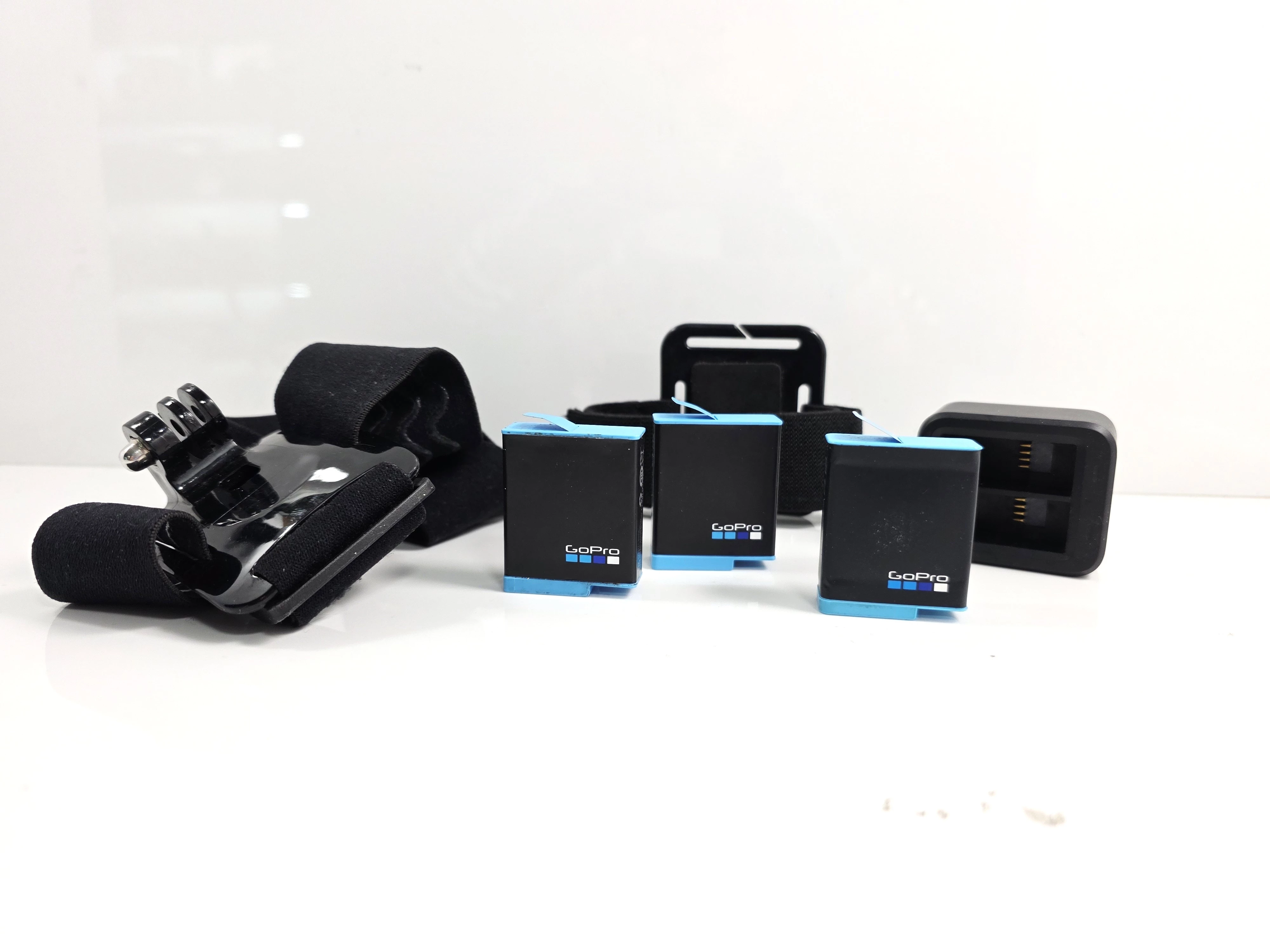 ladowarka-do-kamery-go-pro3-bterie-poludniowa-38-przezmierowo-ska