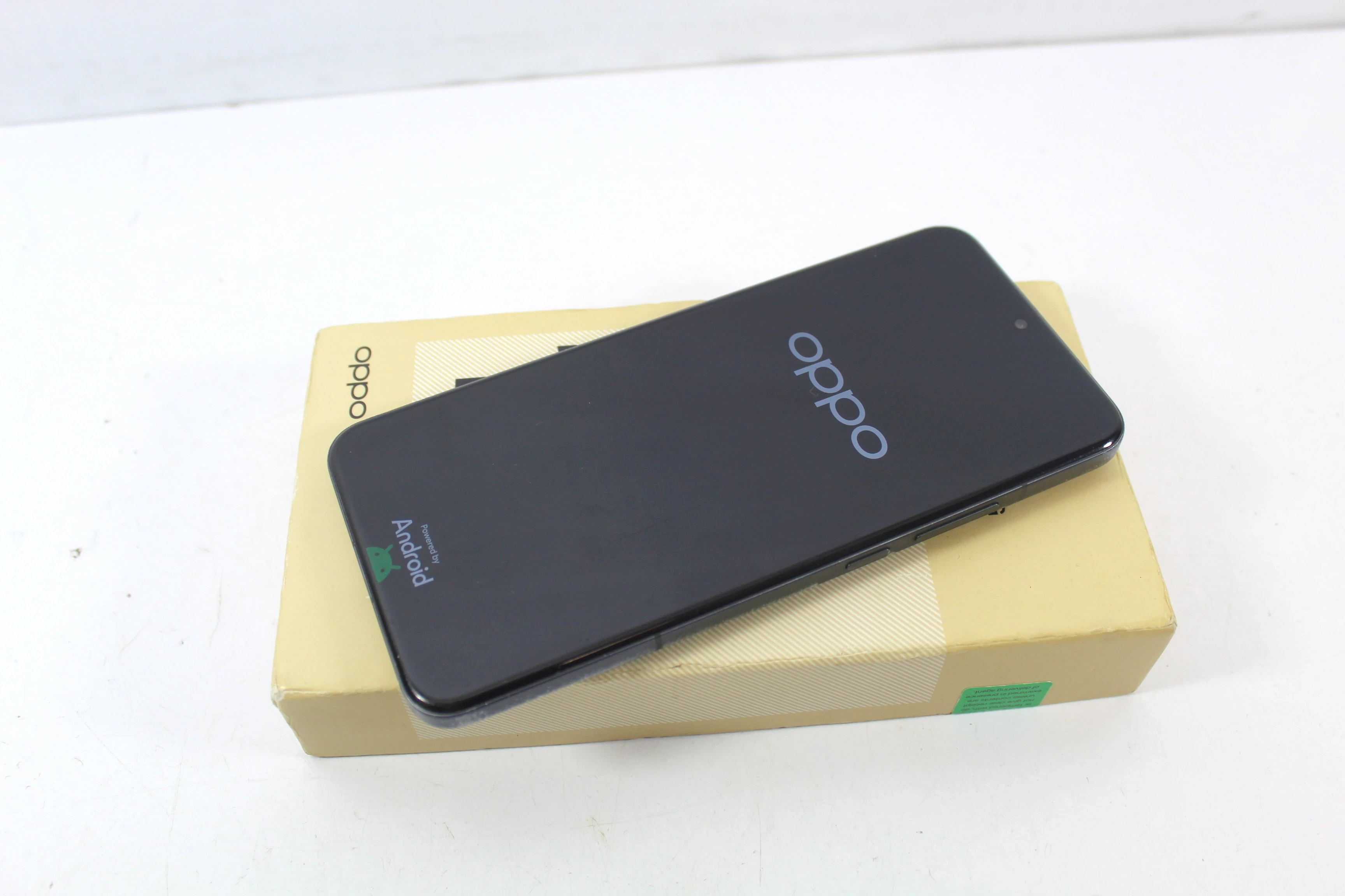 telefon-oppo-reno-13-pro-5g-12512gb-ean-gtin-6932169358699