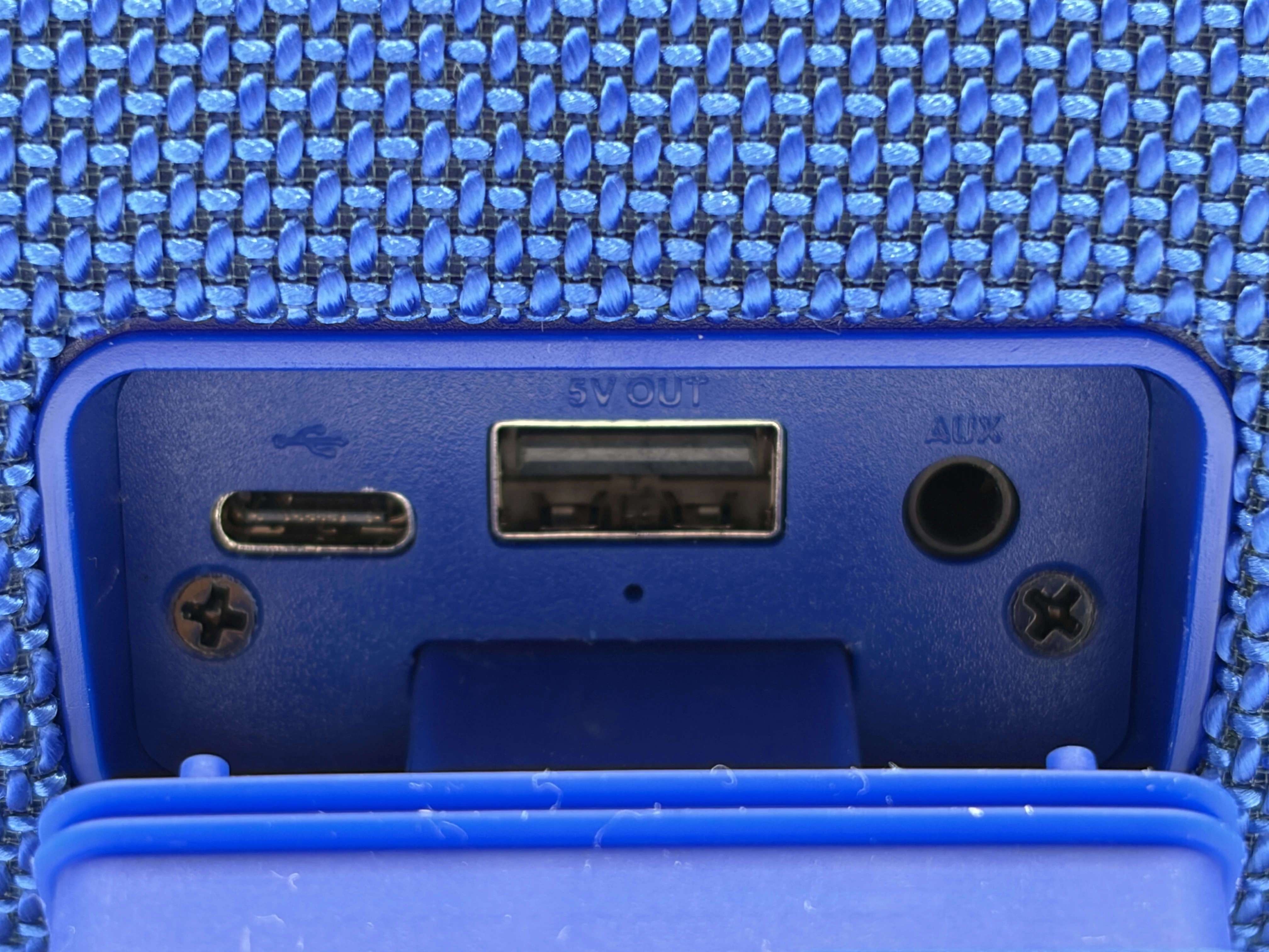 glosnik-bezprzewodowy-bluetooth-xmusic-bts850b-niebieski-jak-nowy-zasilanie-209202-1769478