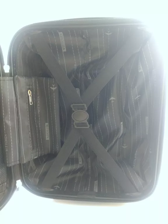 wittchen-kosmetyczka-podrozna-abs-z-zebrowaniem-model-wash-center-lite-i