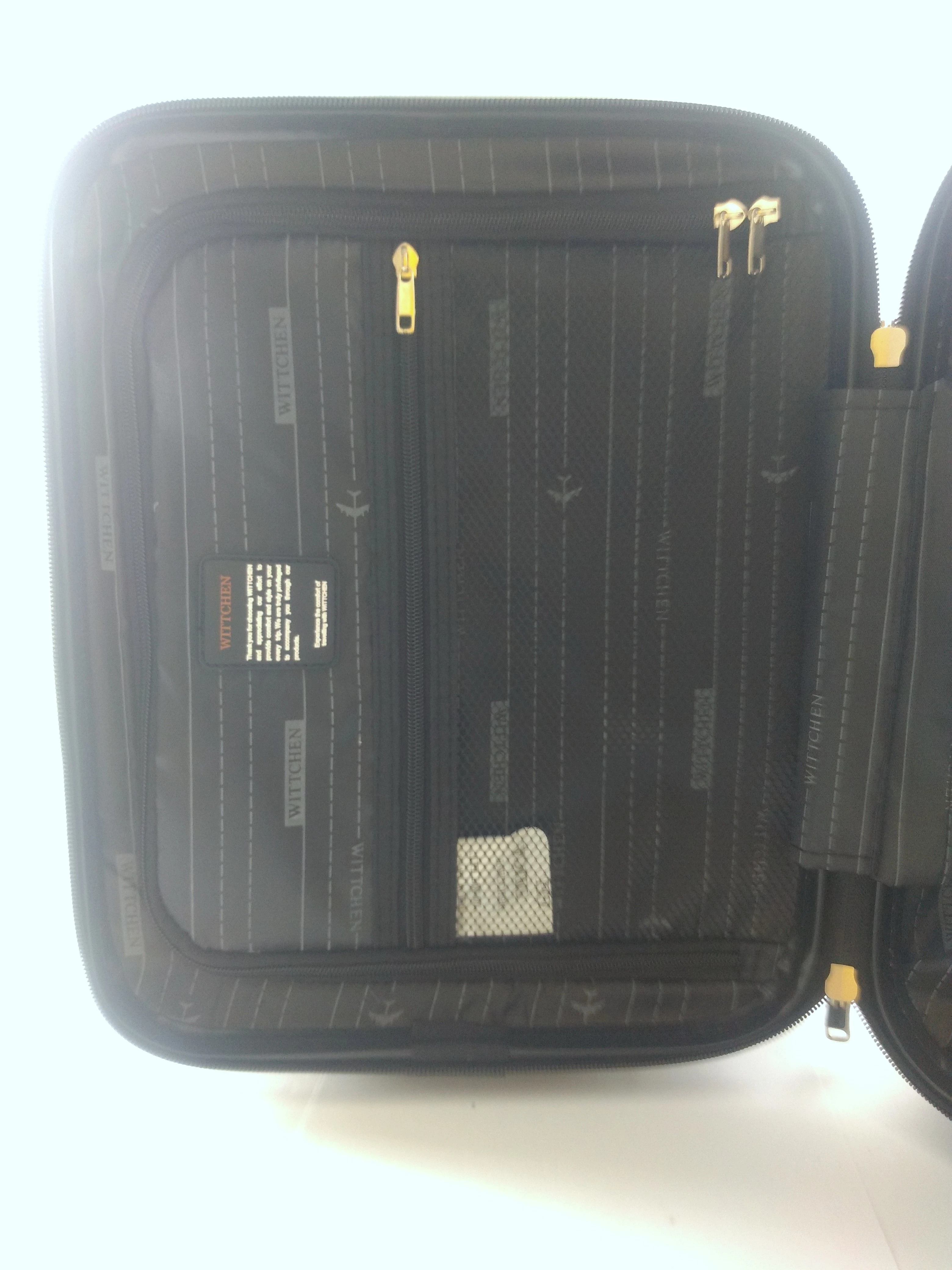 wittchen-kosmetyczka-podrozna-abs-z-zebrowaniem-kod-producenta-149289637