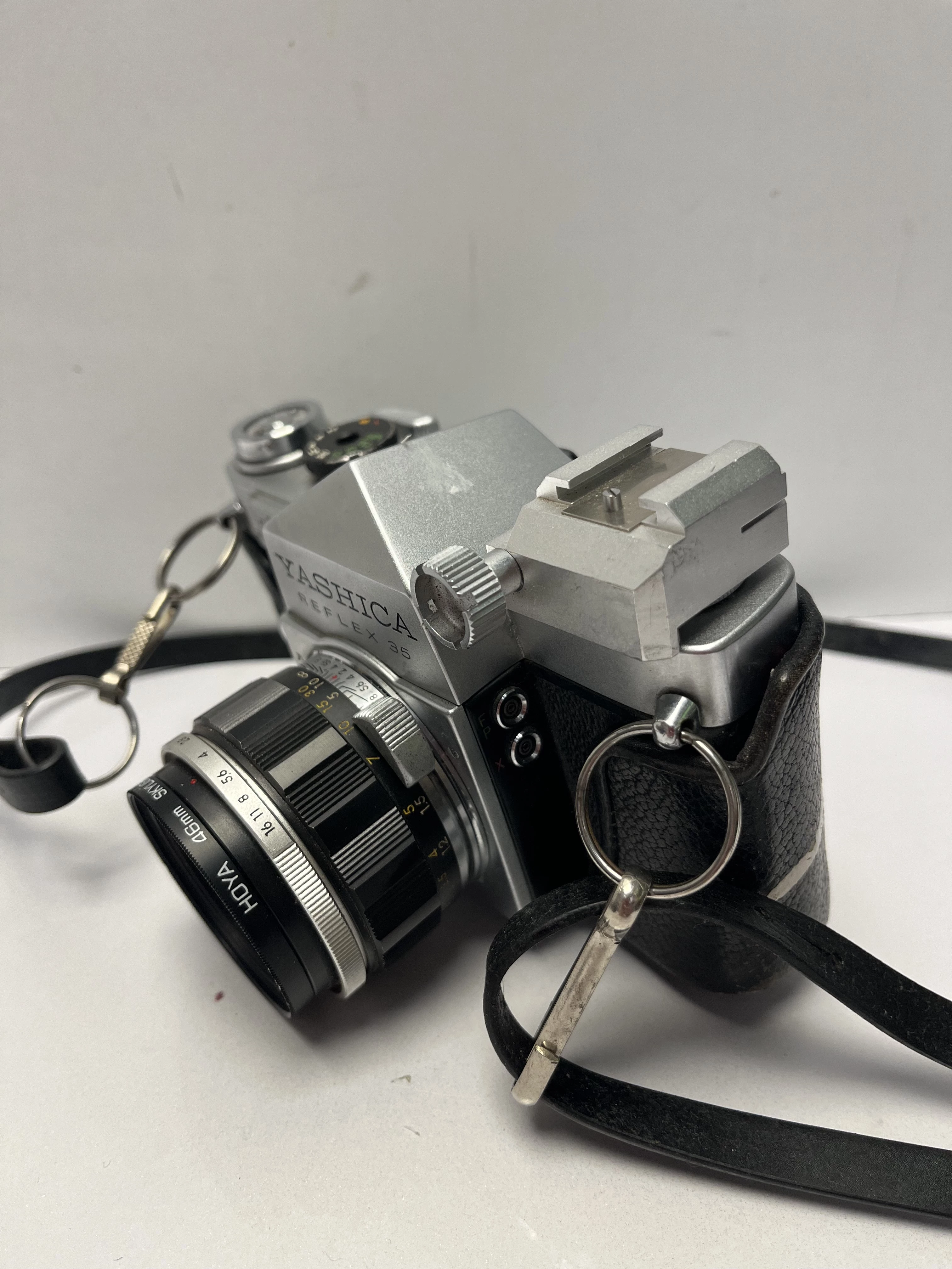 aparat-analogowy-yashica-reflex-35-zawiera-baterie-250685-2006717