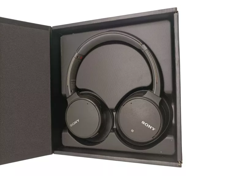 sluchawki-bt-sony-wh-ch700n-stan-11323-2