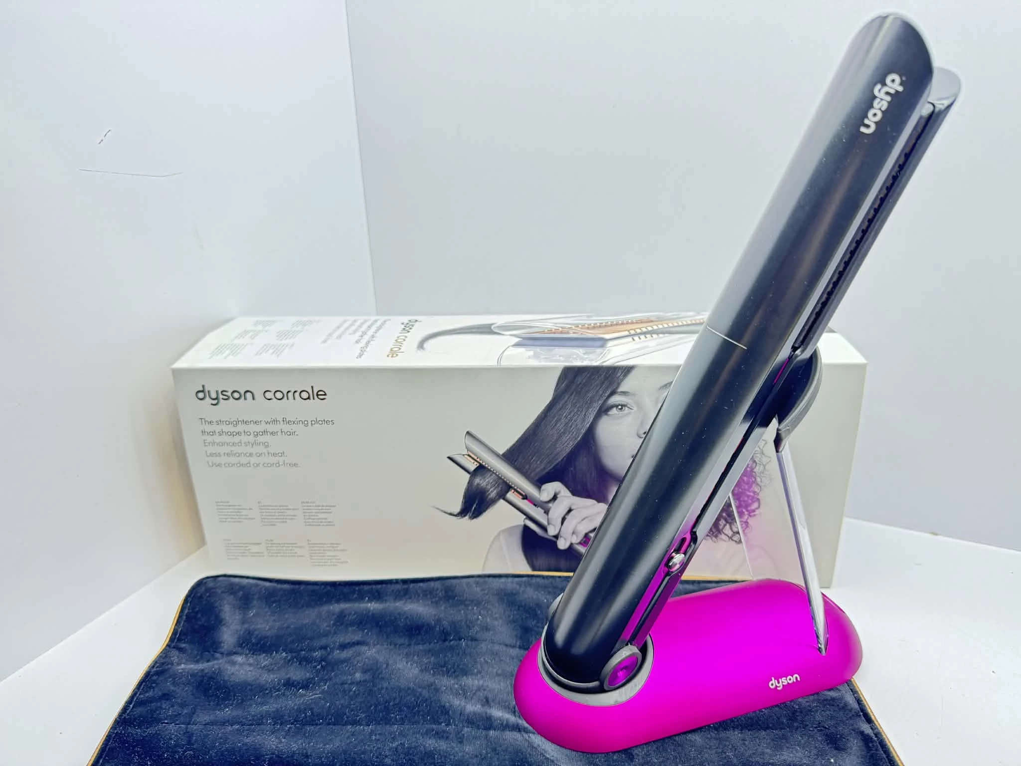 prostownica-bezprzewodowa-dyson-corrale-hs03-jana-pawla-ii-9426-plock