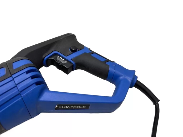 pila-szablasta-lux-tools-e-sbs-21-900w-kod-producenta-e-sbs-21