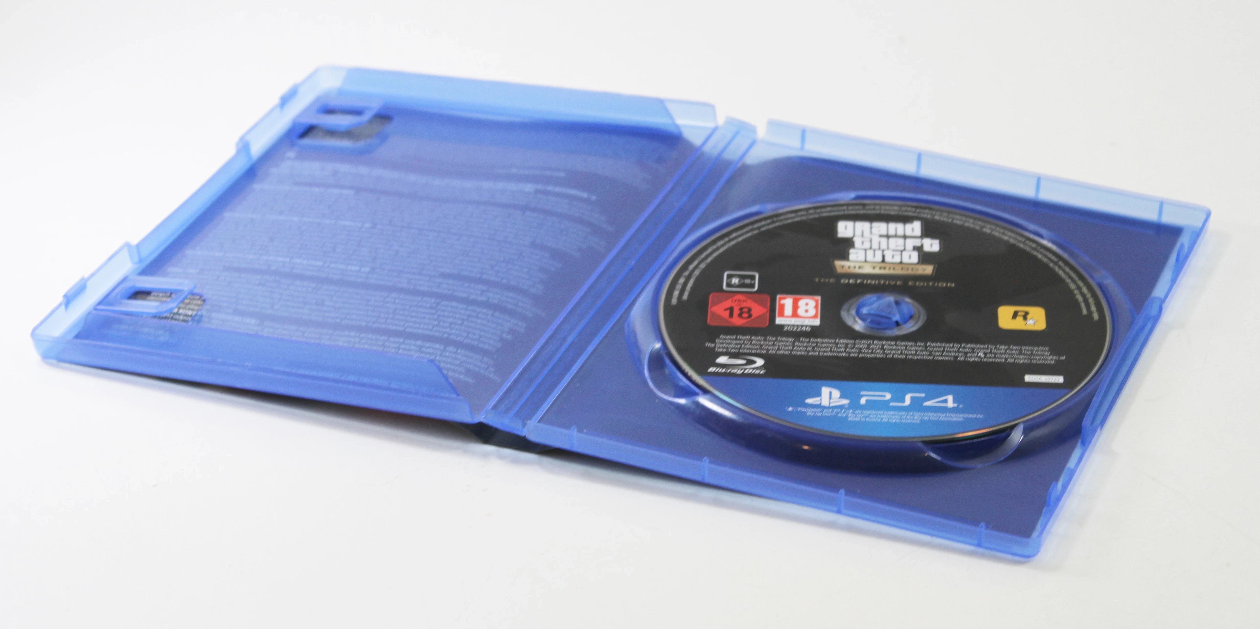 gra-ps4-grand-theft-auto-the-trilogy-stan-11323-2