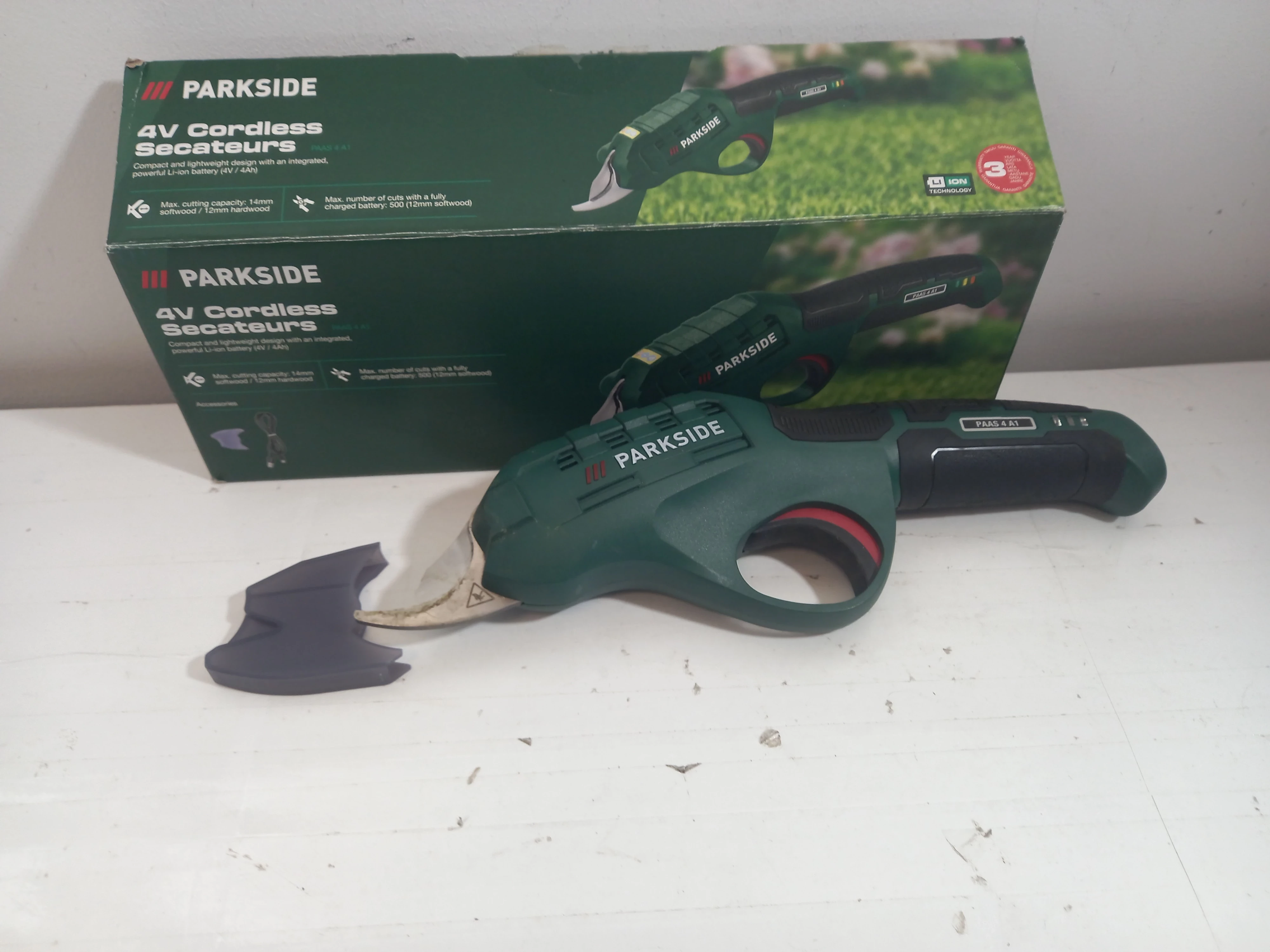 akumulatorowe-nozyce-ogrodowe-sekator-4-v-parkside-paas-4-a1-kosciuszki-10a1-braniewo