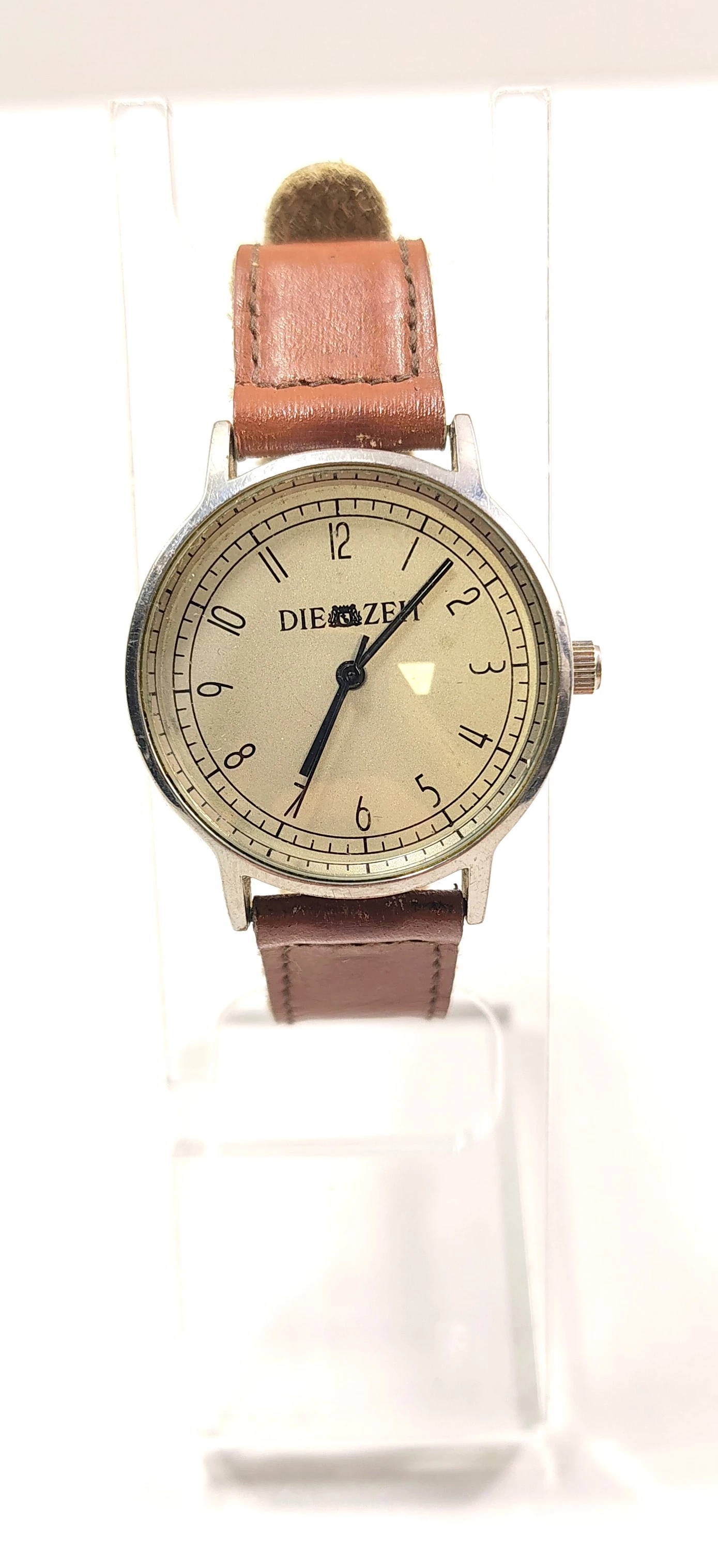 zegarek-die-zeit-1404-grochowska-8385-poznan-ska-x