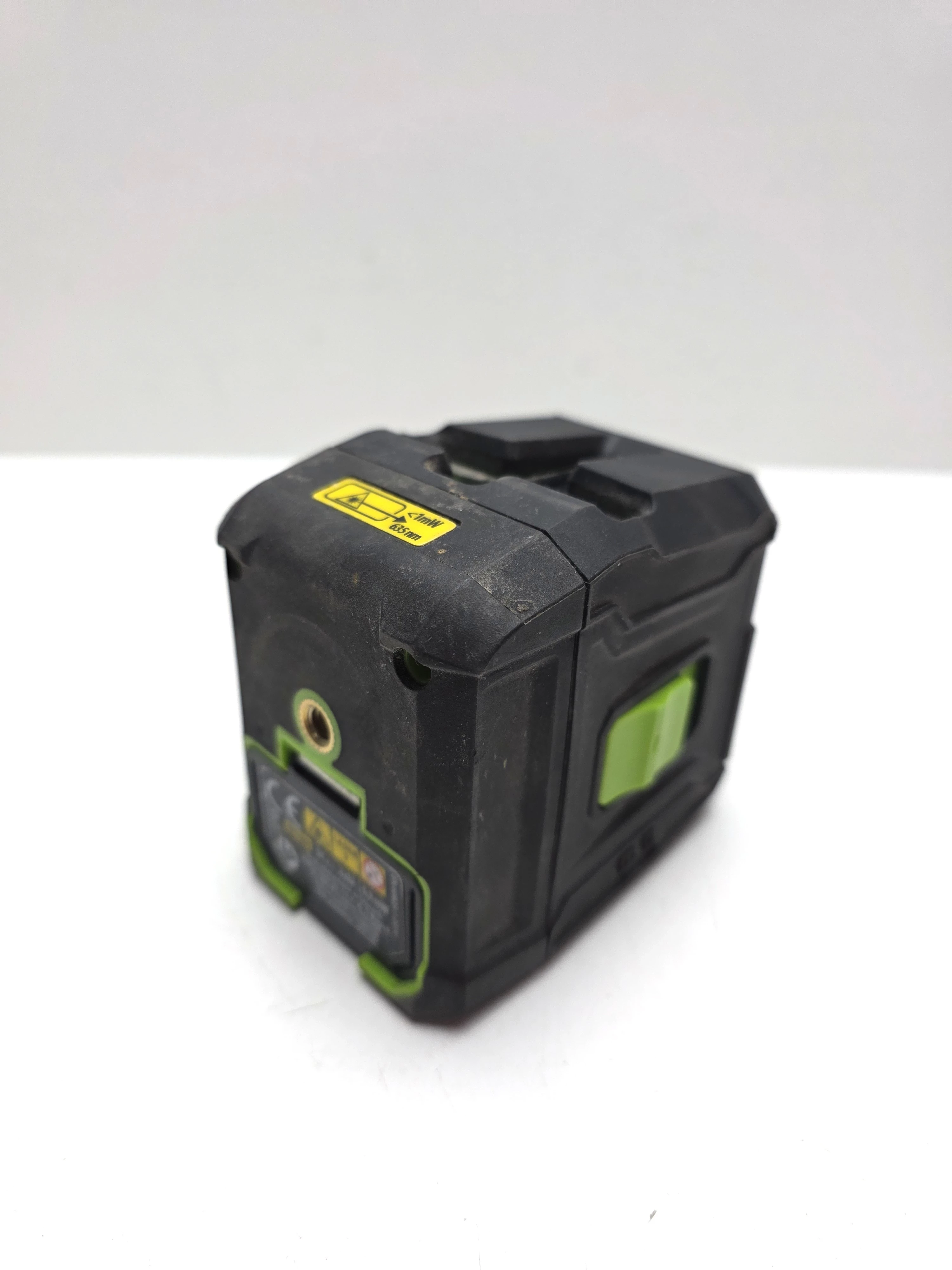 laser-krzyzowy-dedra-mc0901-stan-11323-2