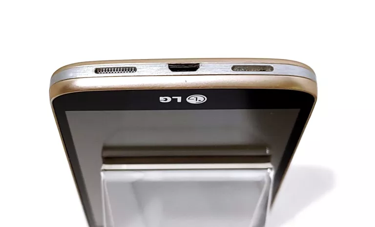 telefon-lg-g2-mini-18-gb-zloty-wbudowana-pamiec-202869-214205