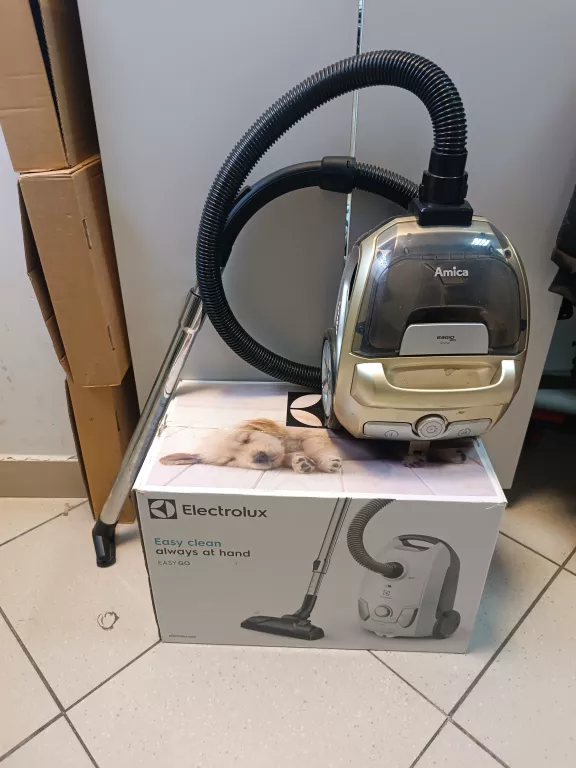 odkurzacz-bezworkowy-amica-bagio-eco-vm3045-w-pudelku-noniewicza-93-suwalki-baltic