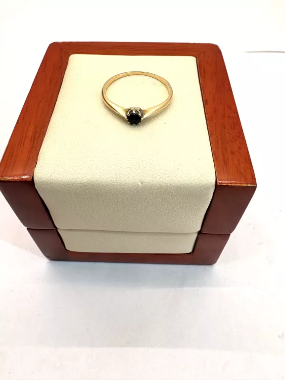 zloty-pierscionek-118g-585p-rodzaj-2205-2