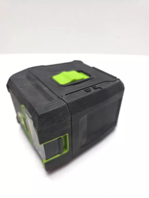 laser-krzyzowy-dedra-mc0901-maksymalny-zasieg-pracy-20