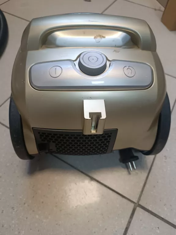 odkurzacz-bezworkowy-amica-bagio-eco-vm3045-w-pudelku-stan-11323-2